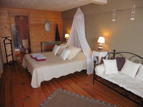 Double Room with Mountain View photo 2