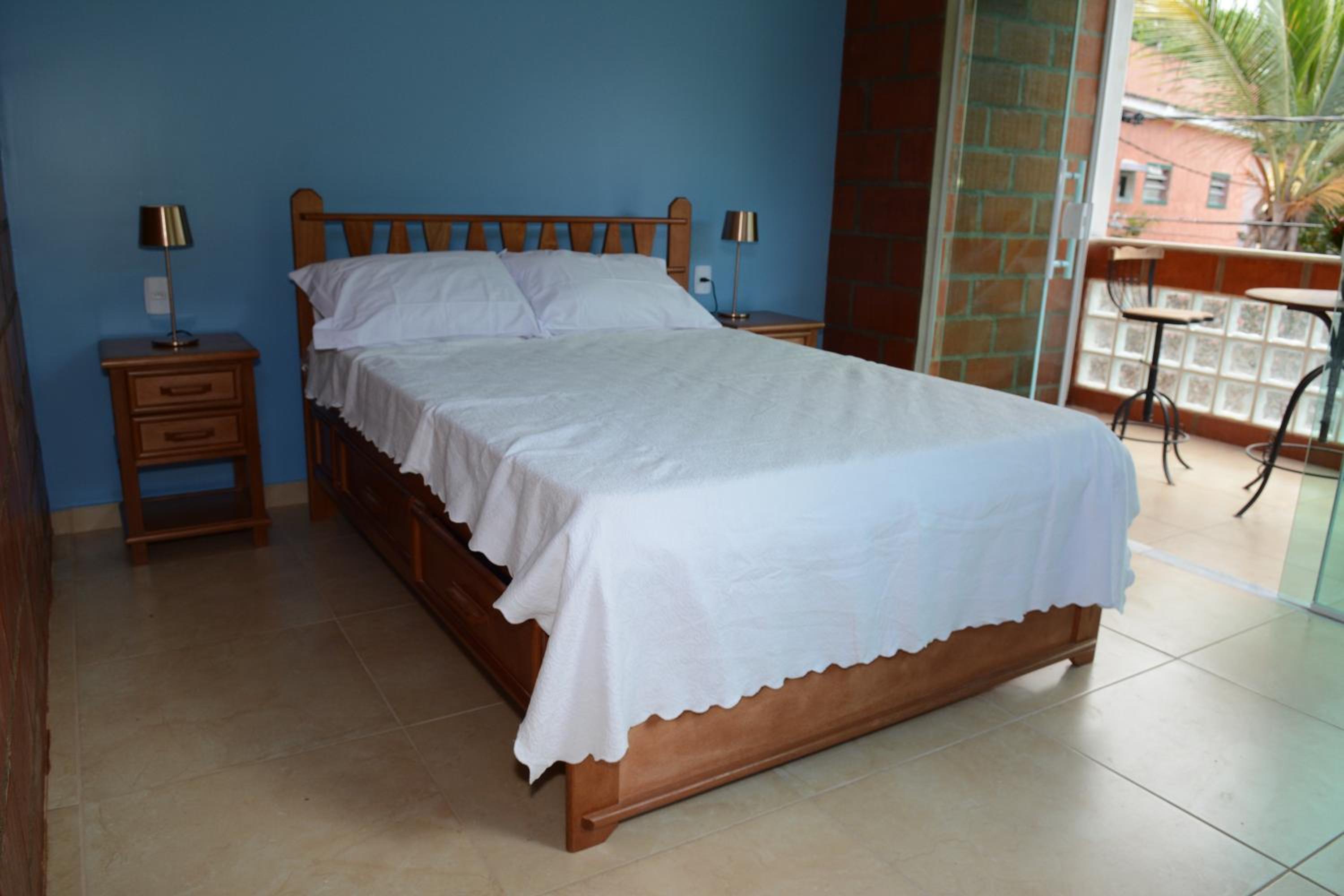 Deluxe Double Room - Photo 12