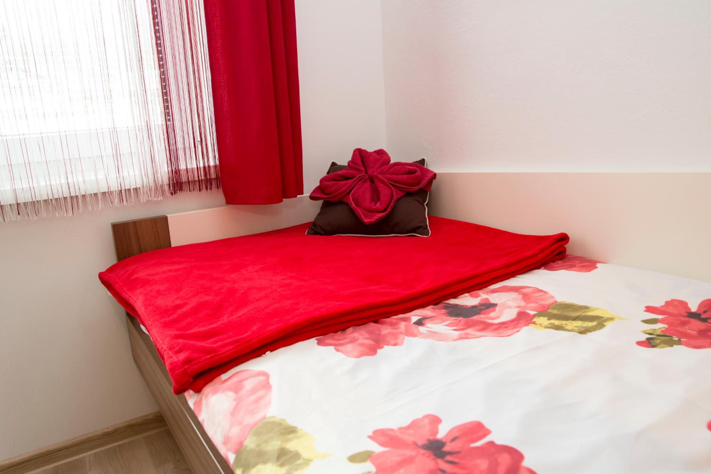 Twin Room with Balcony photo 2