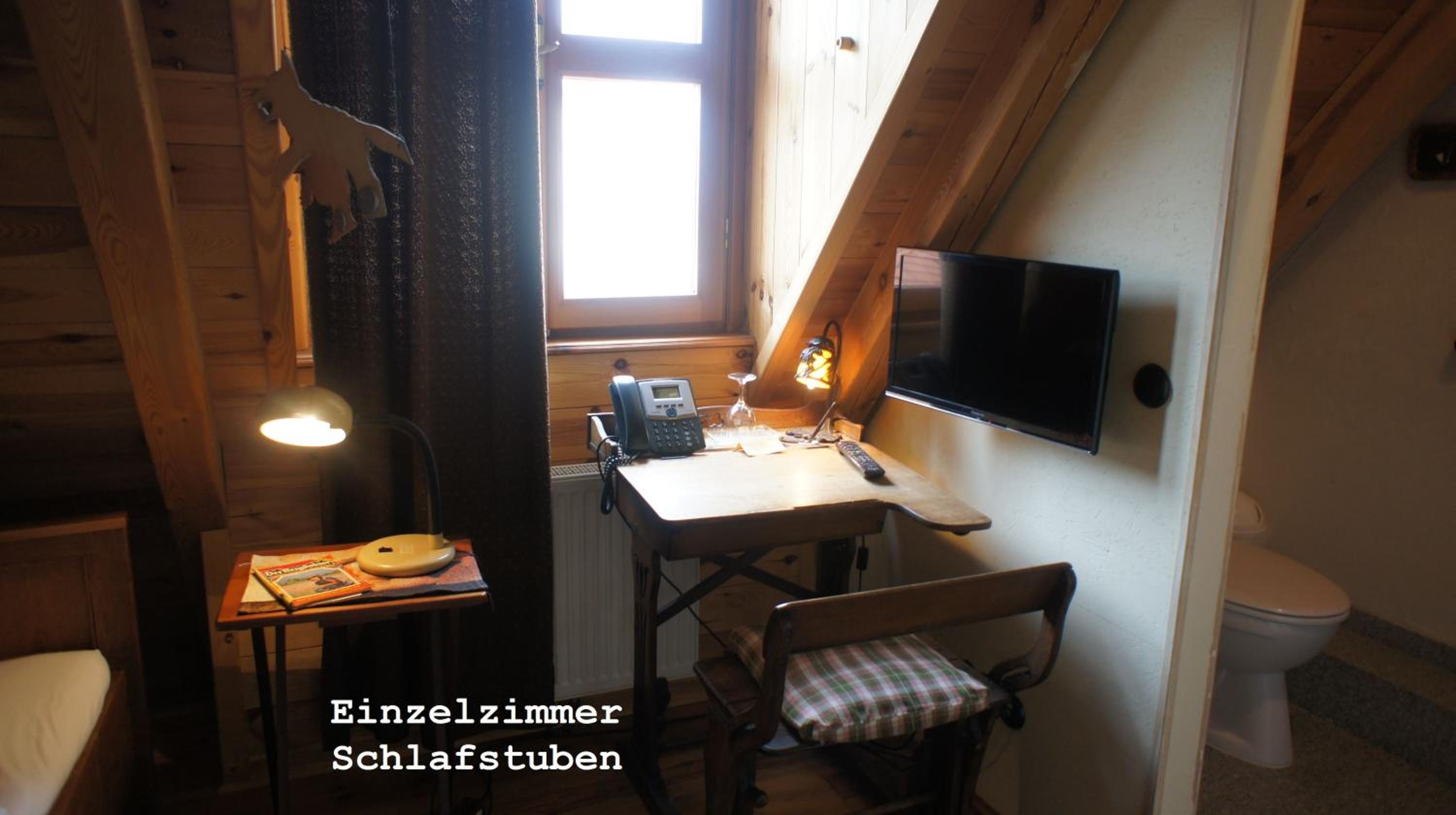 Single Room photo 2