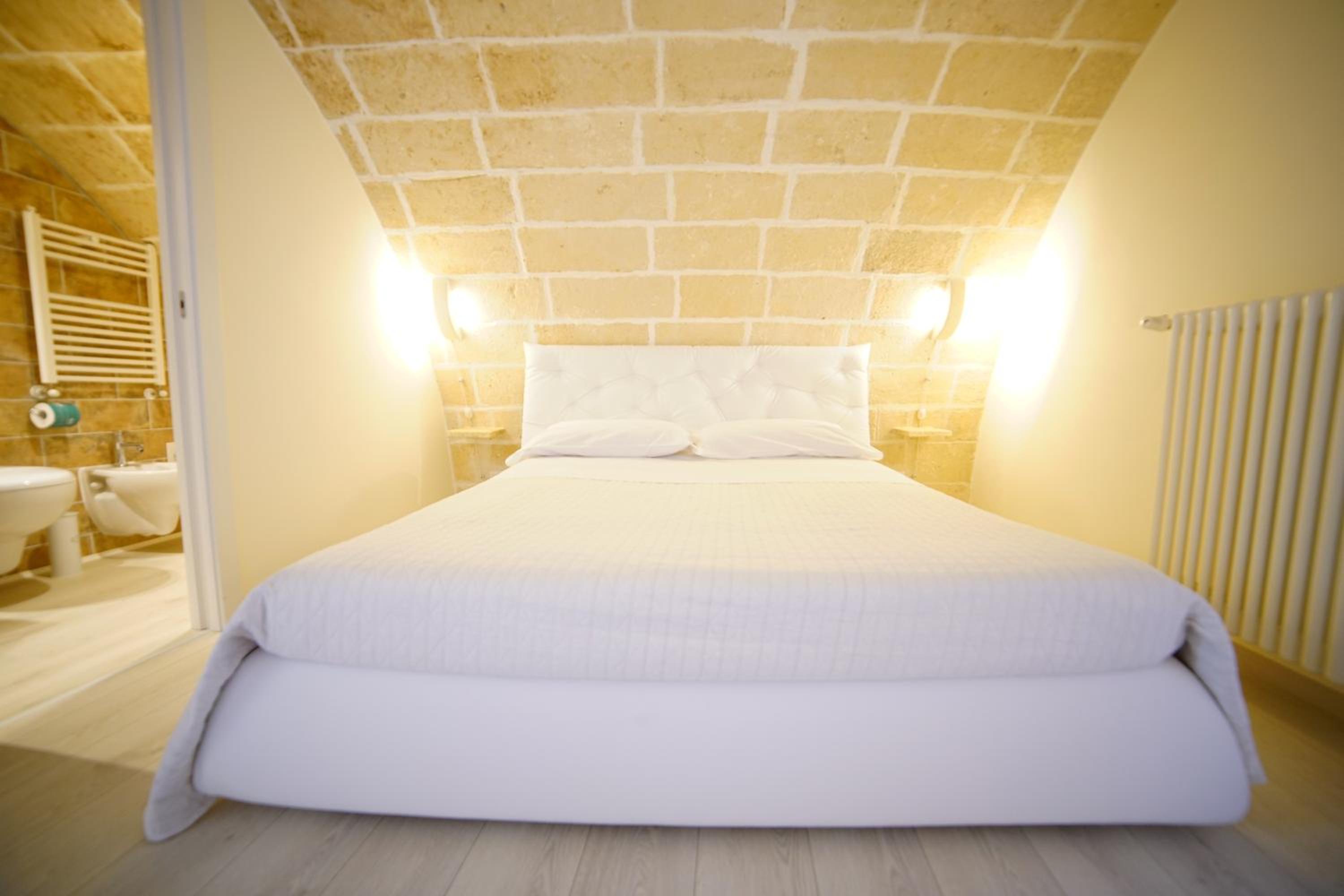 Double Room with Extra Bed photo 1