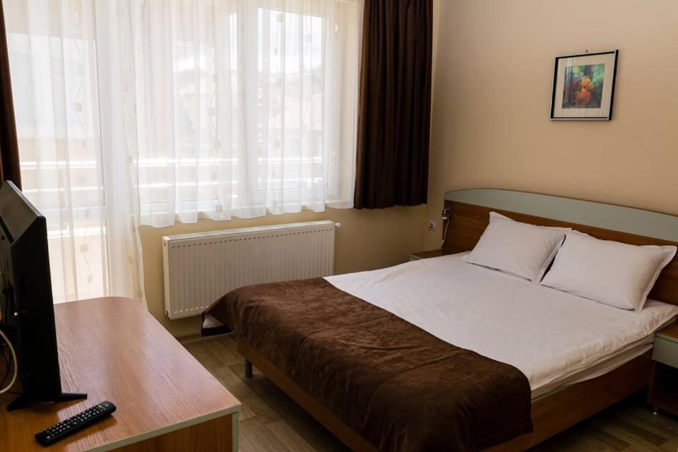 Double Room with Balcony photo 3