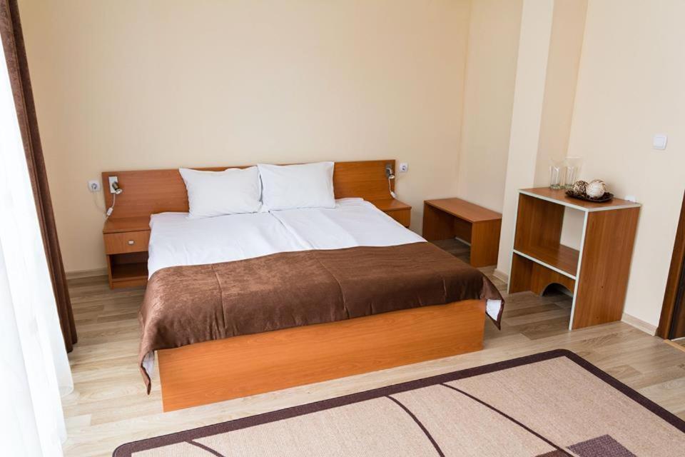 Family Suite with Balcony photo 2