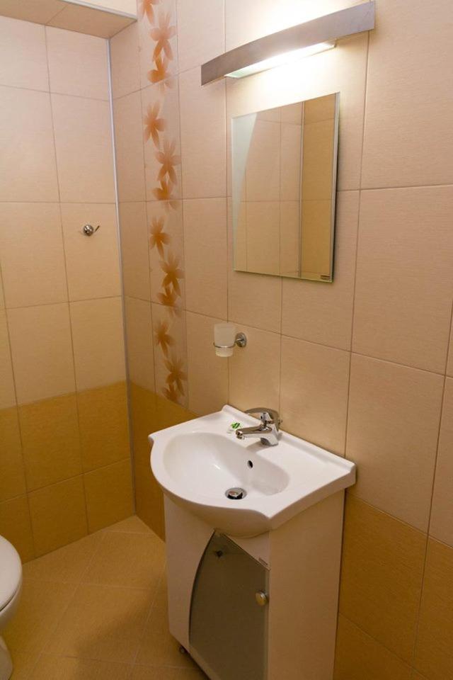 Double Room with Balcony photo 2