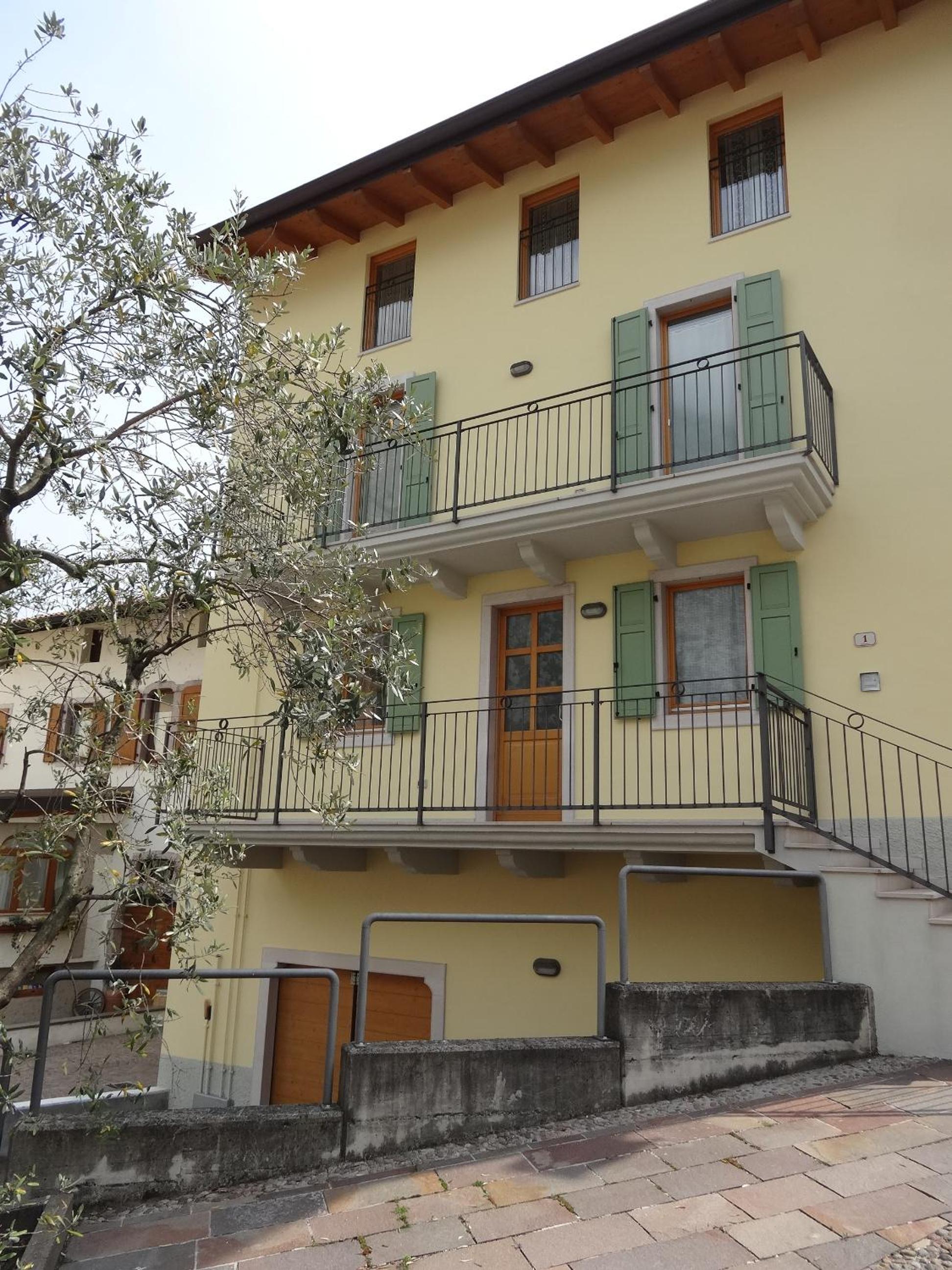 Apartment - Photo 3