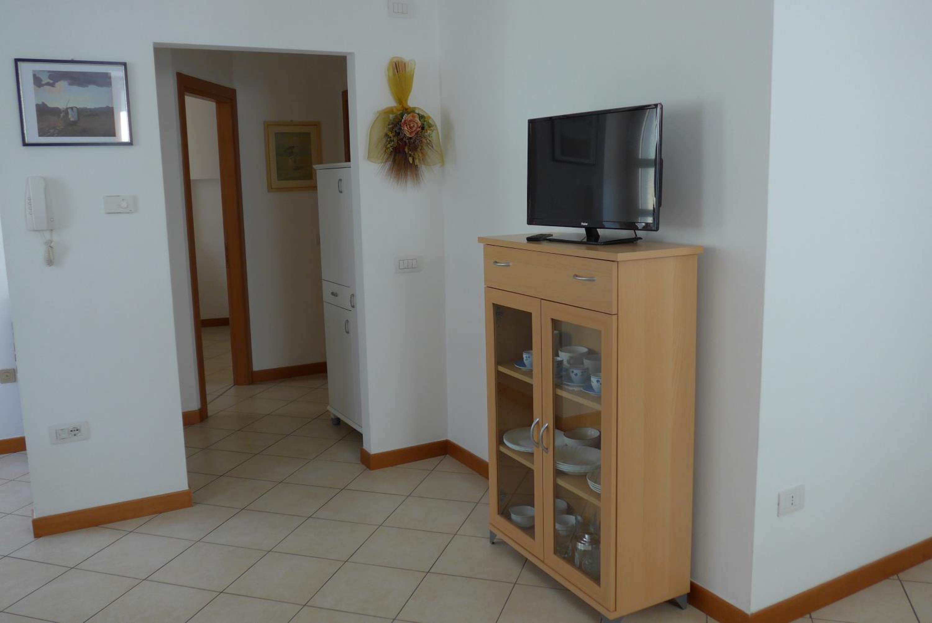 Apartment - Photo 17