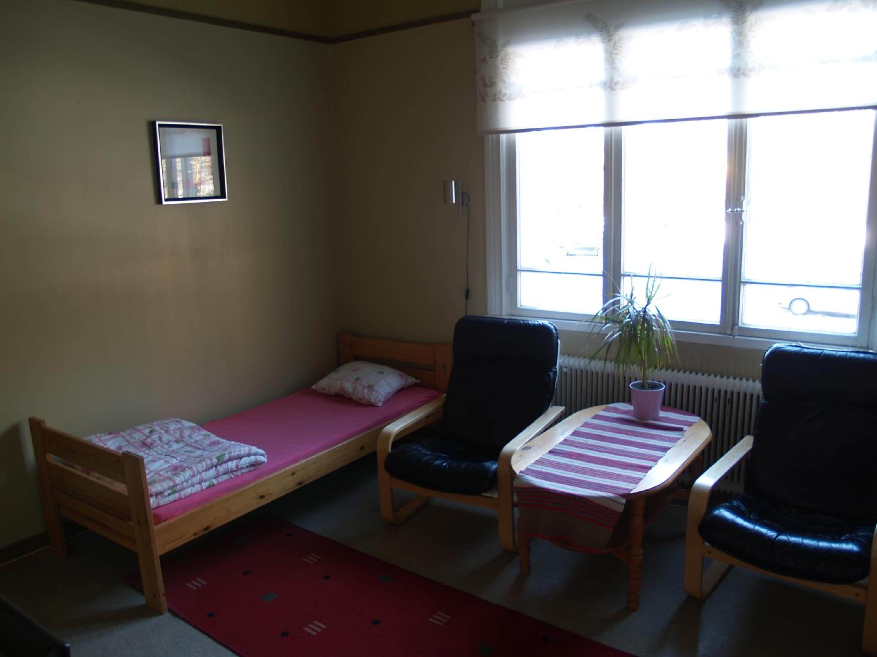 Twin Room with Shared Bathroom photo 2