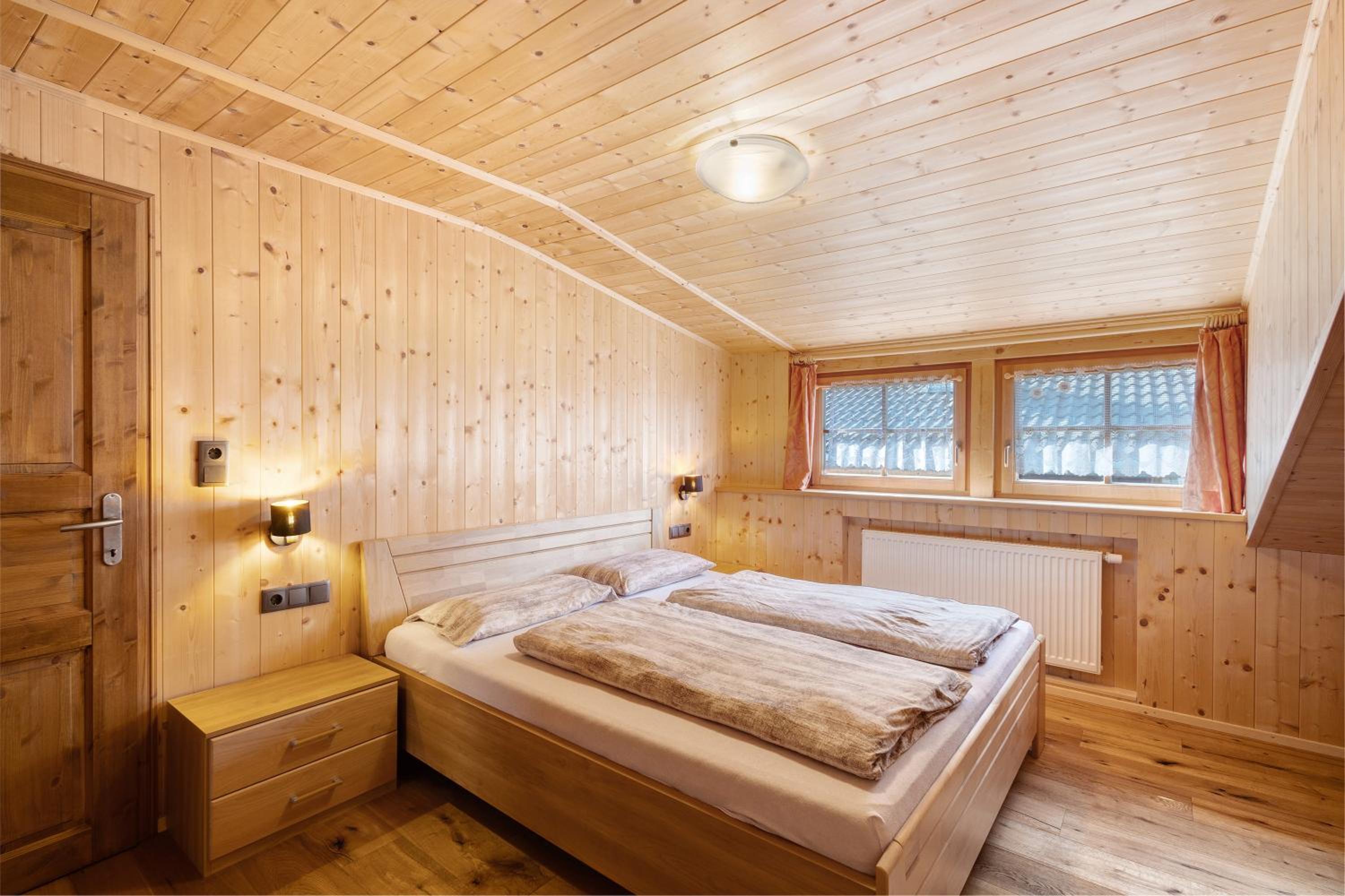Superior One-Bedroom Apartment with Balcony