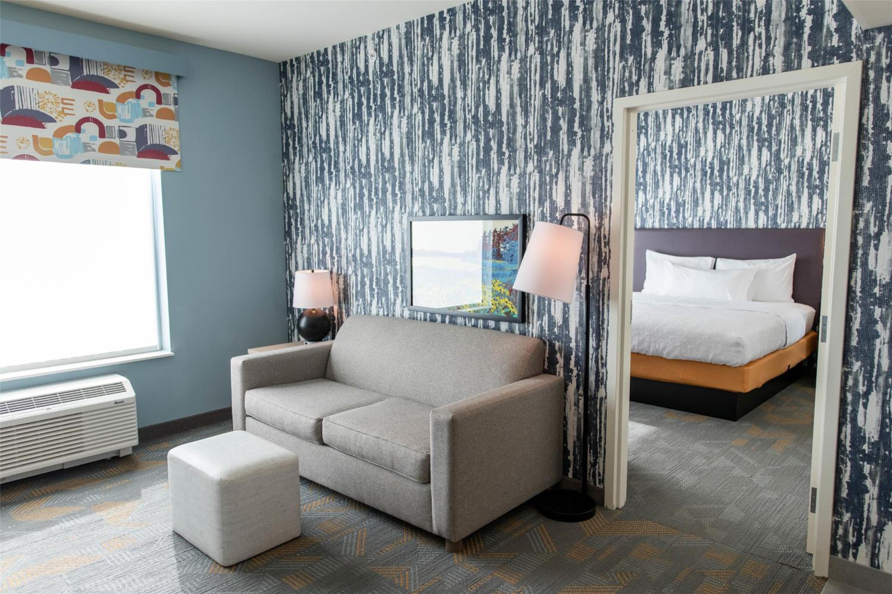 One-Bedroom King Suite photo 2