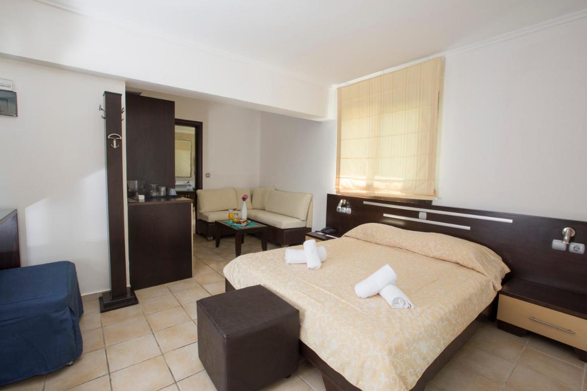 One Bedroom Standard Suite