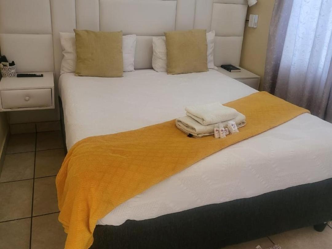 Single Room - Photo 5