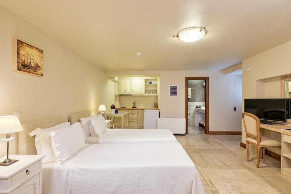 Standard Twin Room photo 3