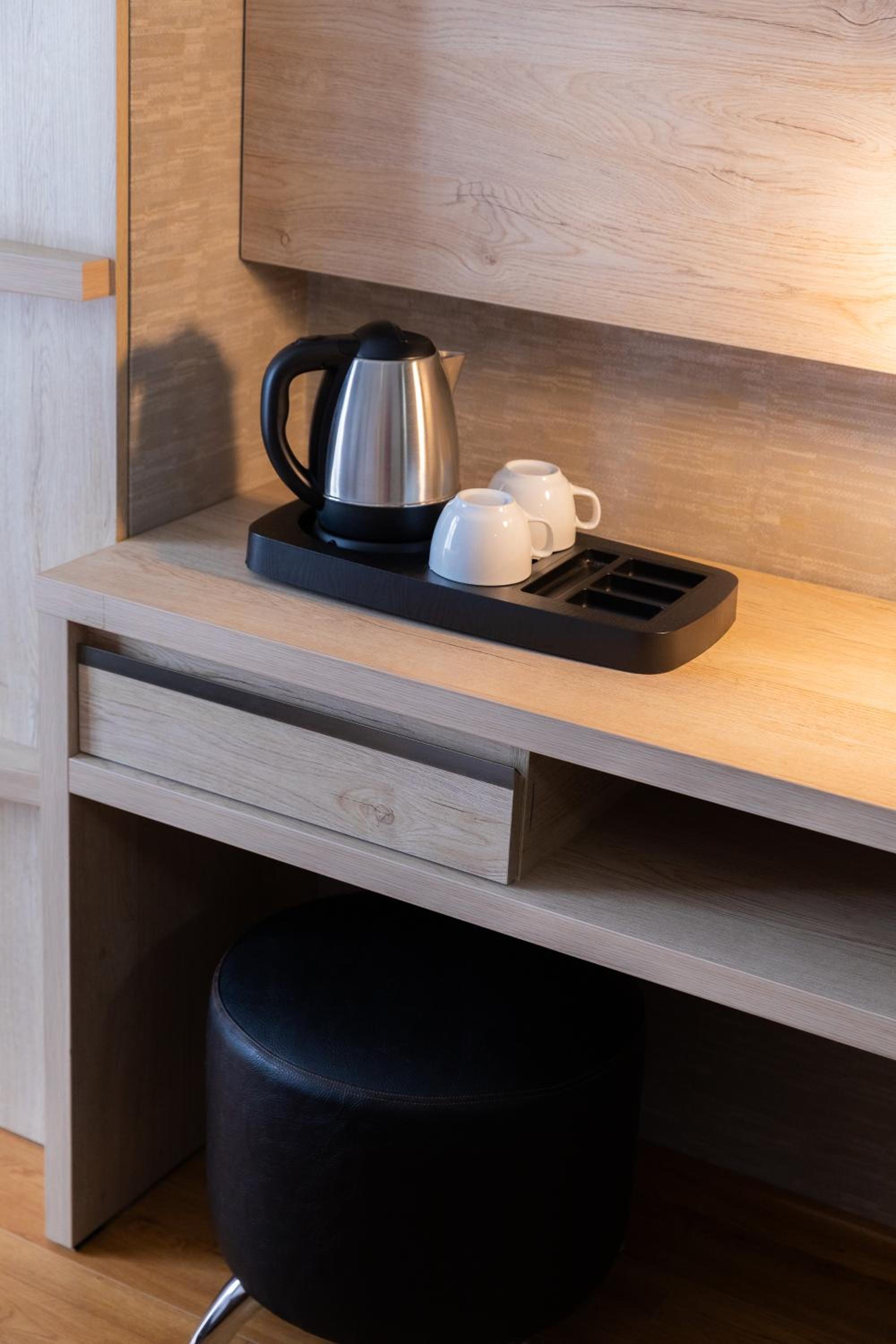 Standard Double or Twin Room - Photo 4