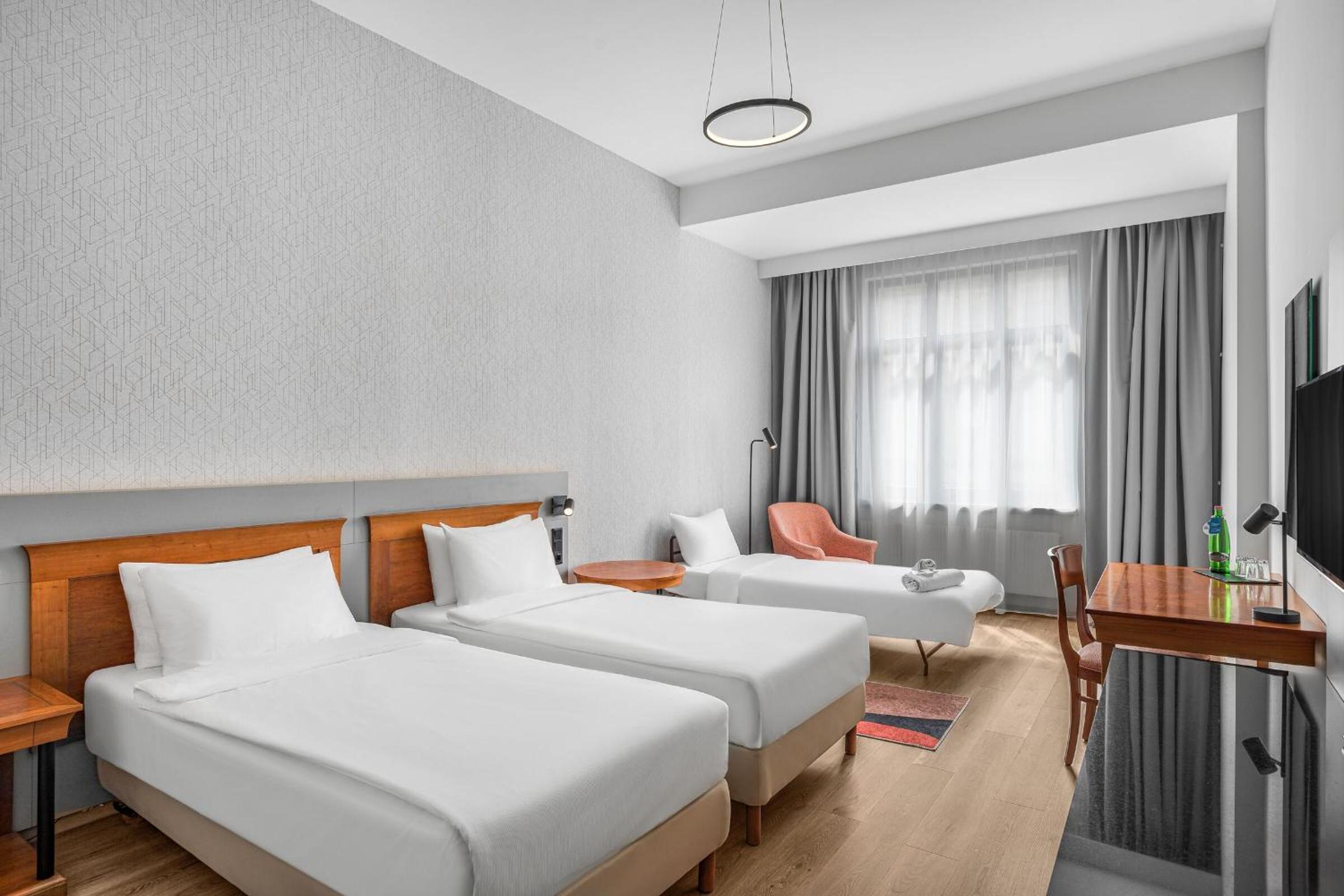 Superior Plus Twin Room