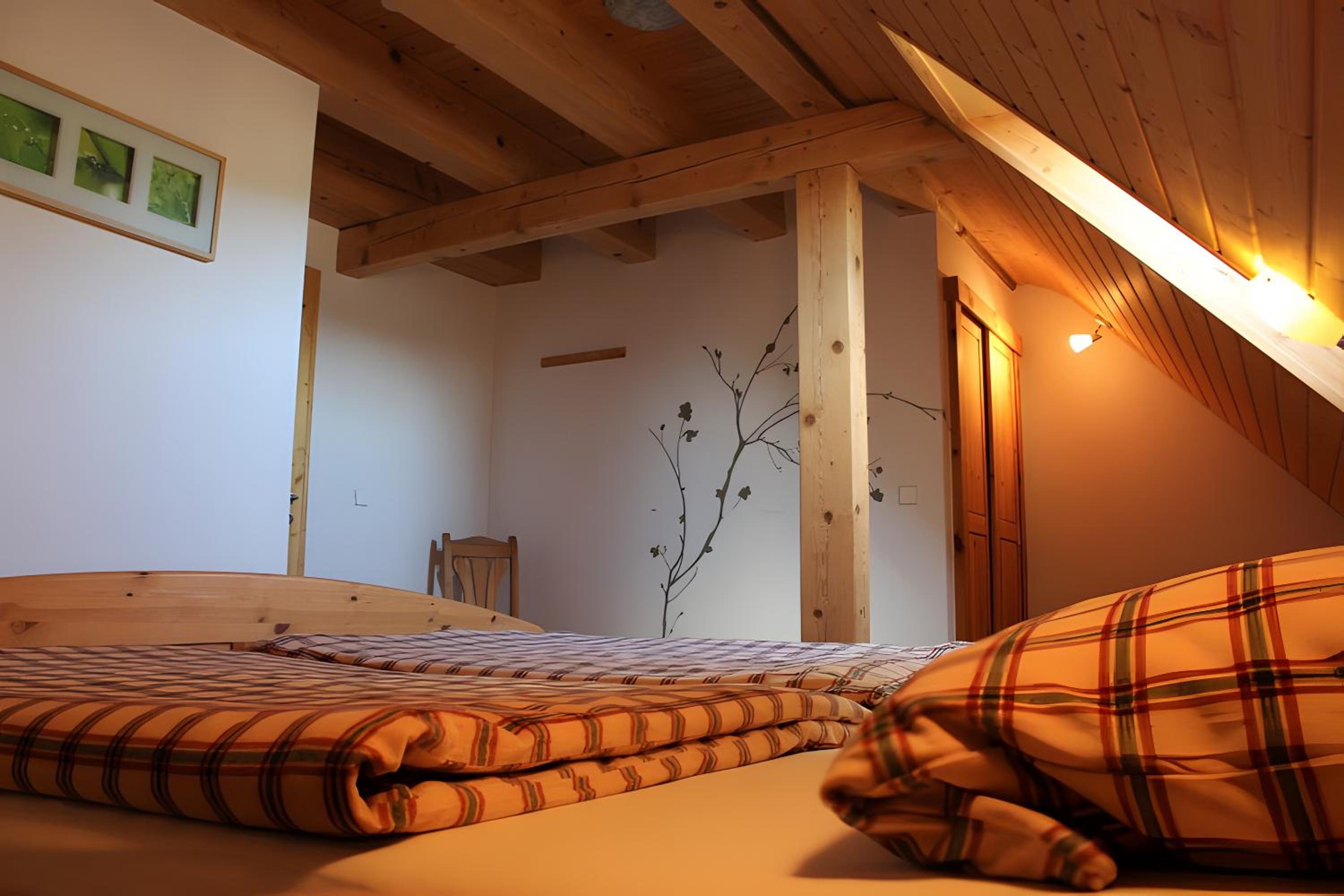 Two-Bedroom Deluxe Apartment with Garden View photo 3