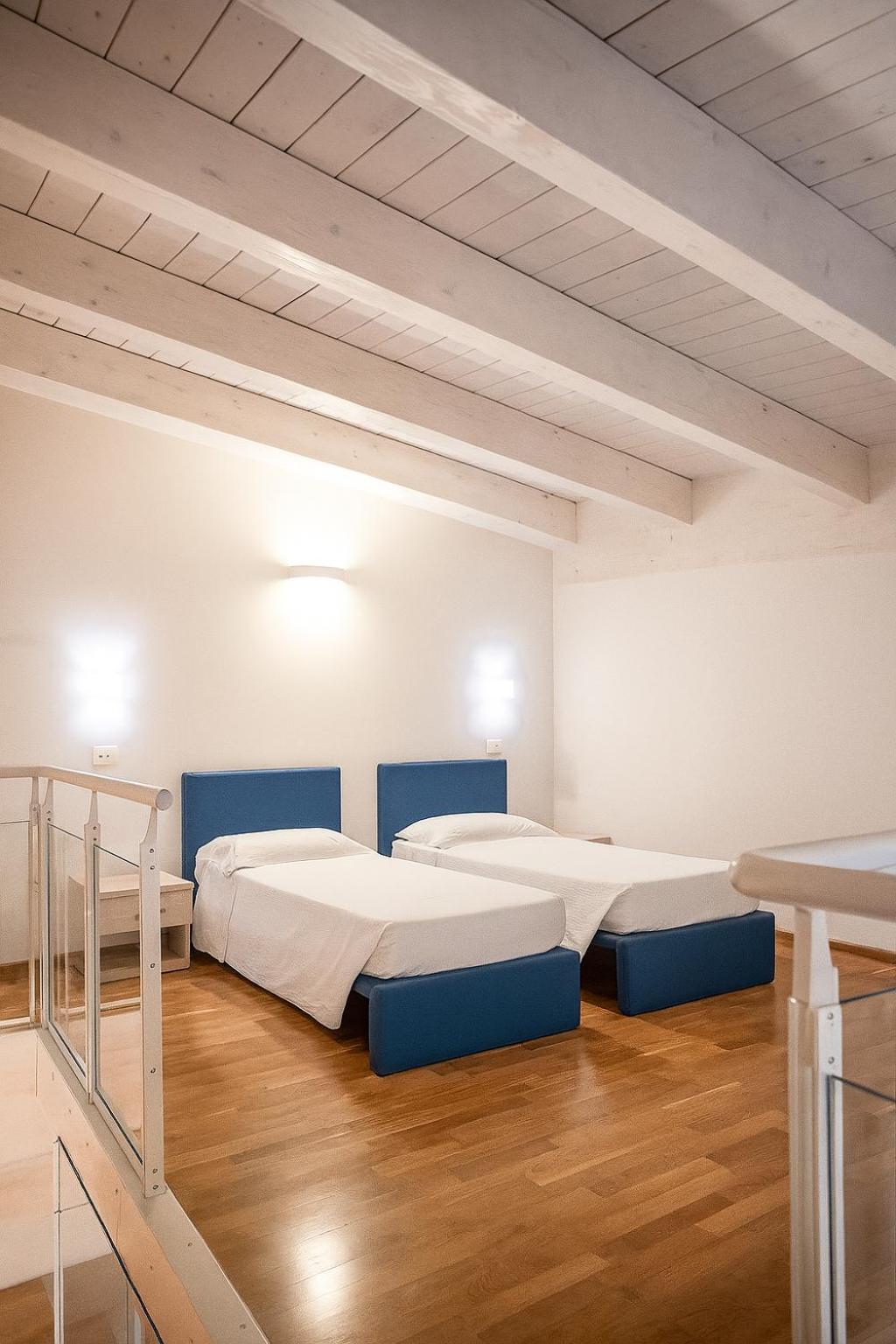 Large Double or Twin Room