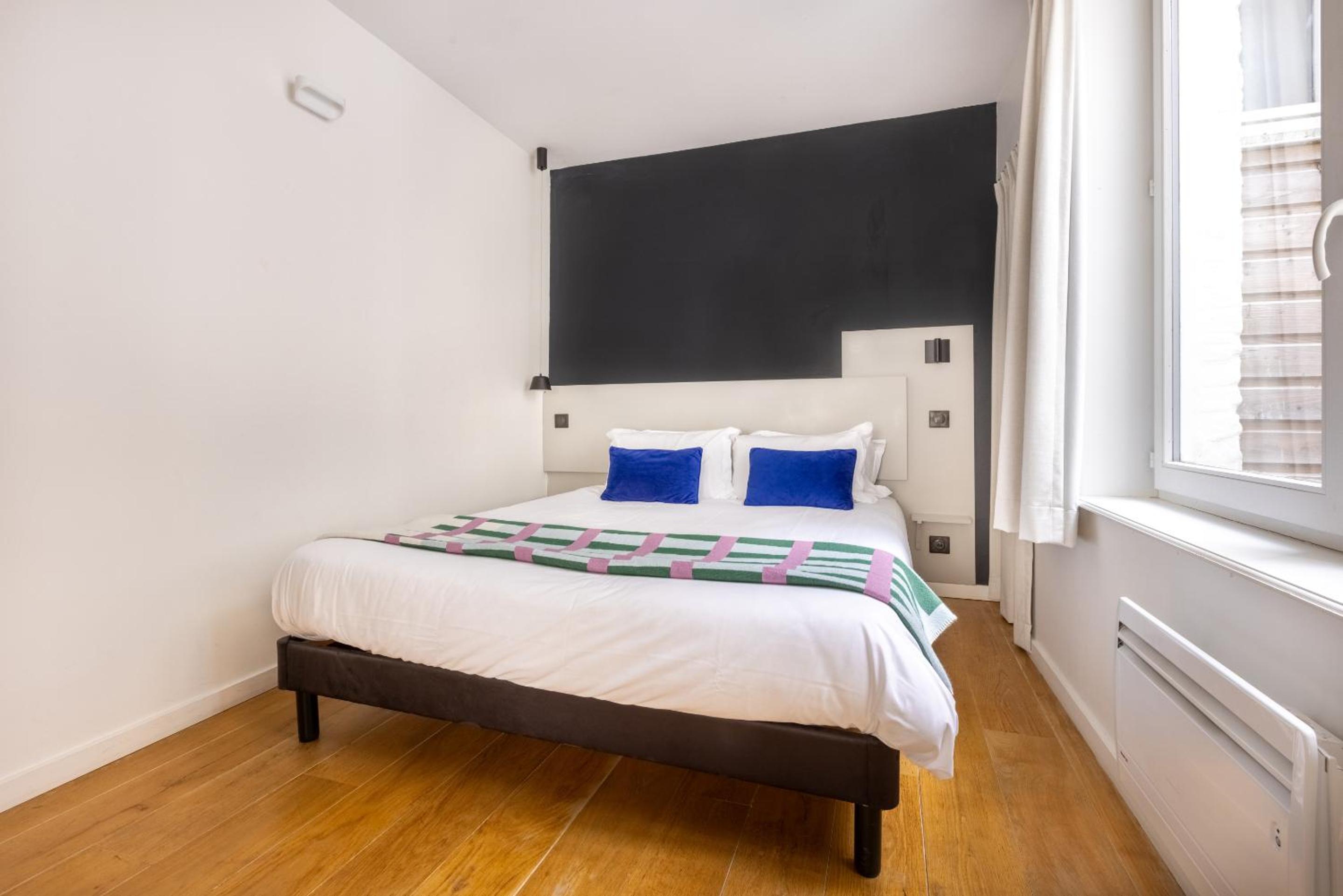 One-Bedroom Superior Apartment