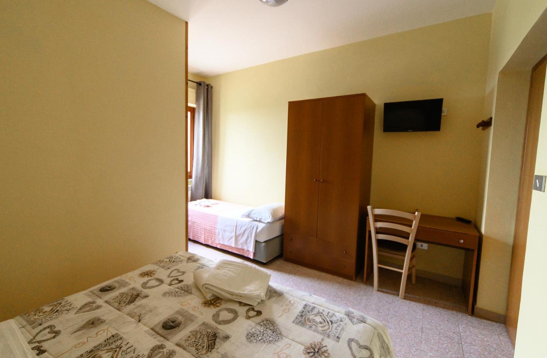 Classic Triple Room