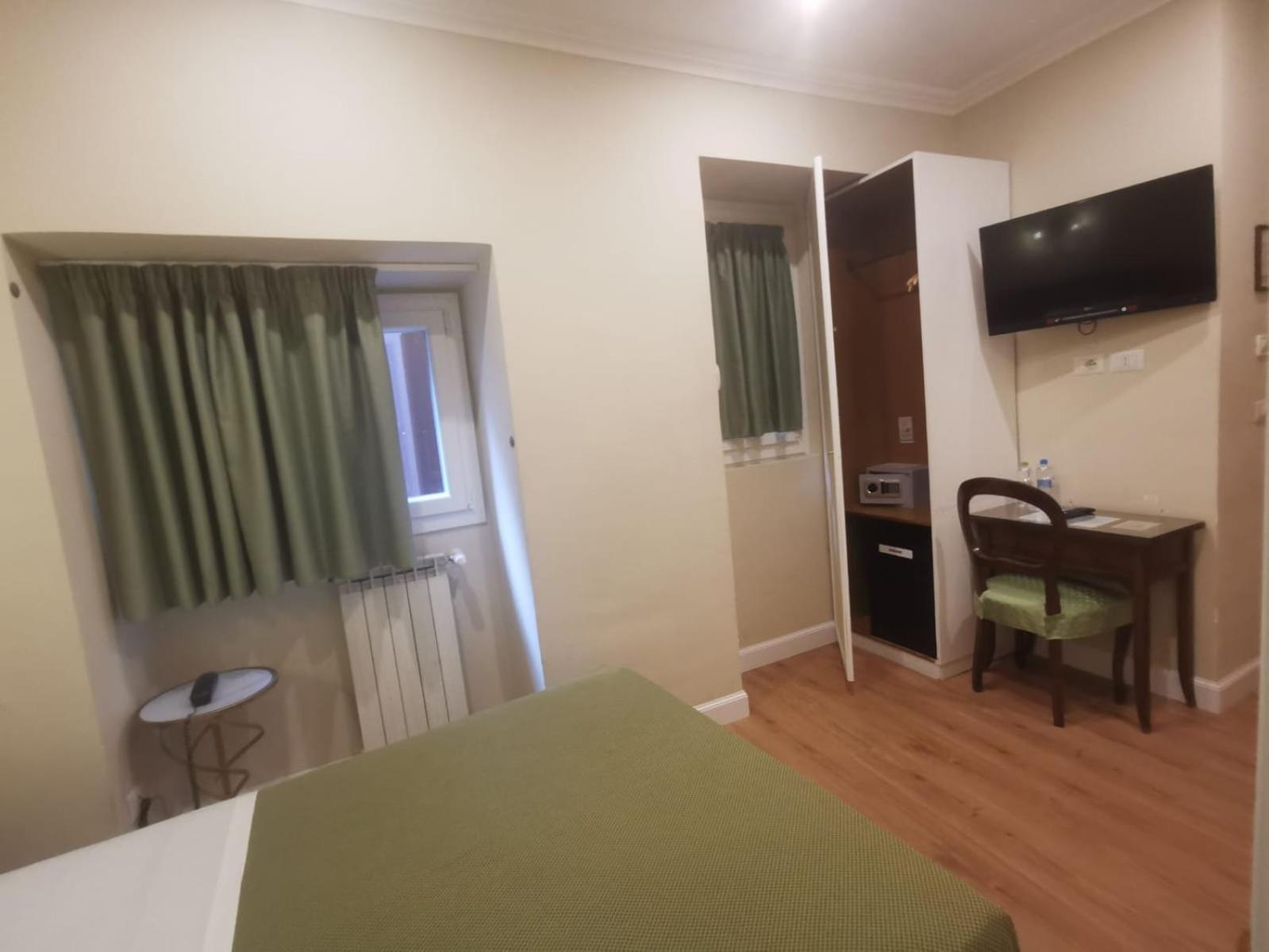 Small Double Room
