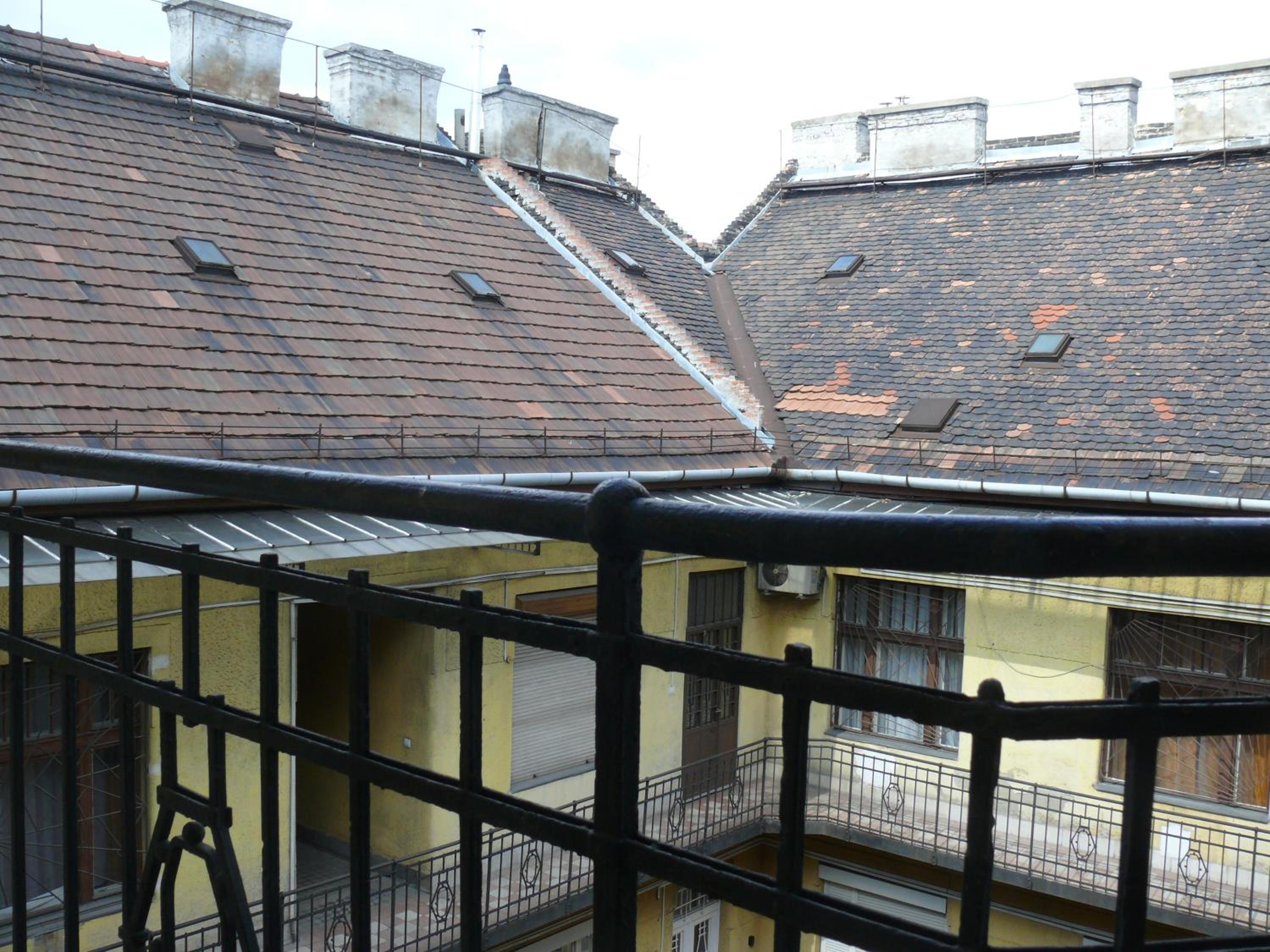 Apartment - Photo 3