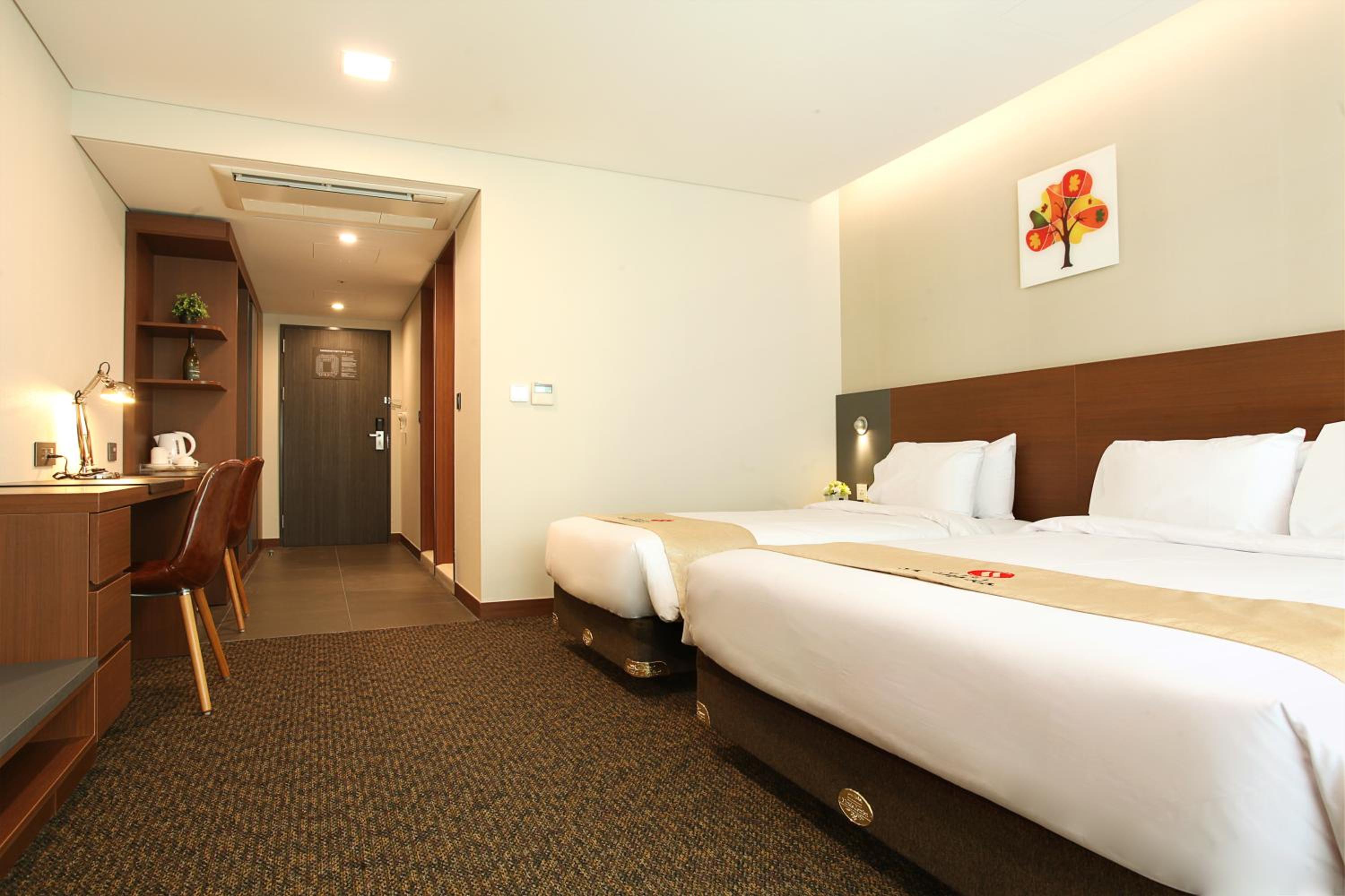 Deluxe Twin Room with Breakfast (per person/stay)