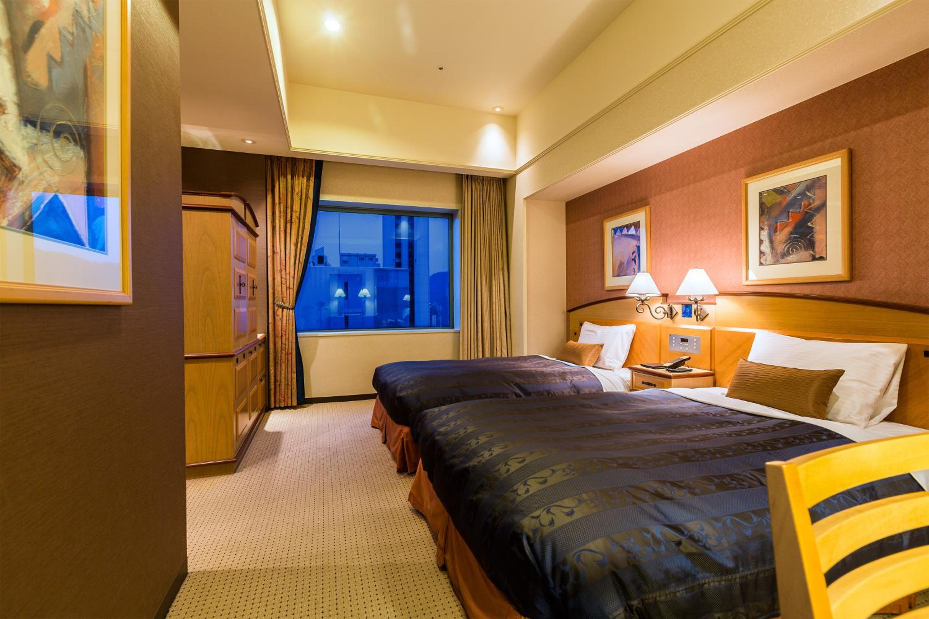 Junior Suite - Non-Smoking - Photo 4