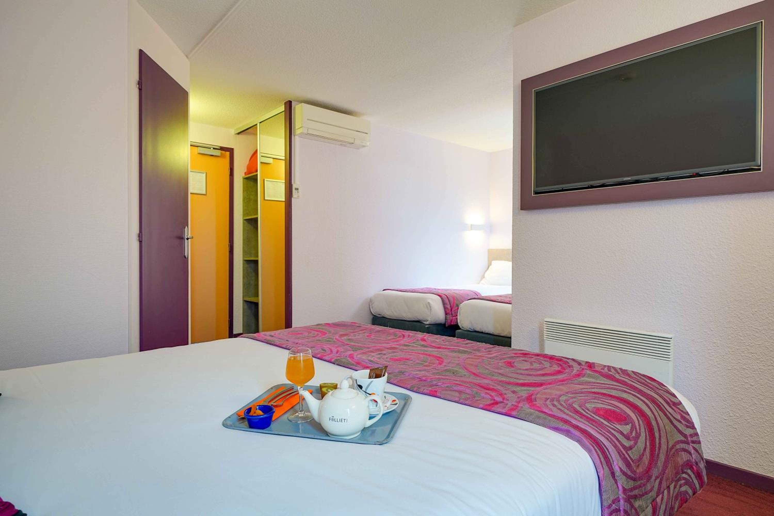 Quadruple Room - Photo 5