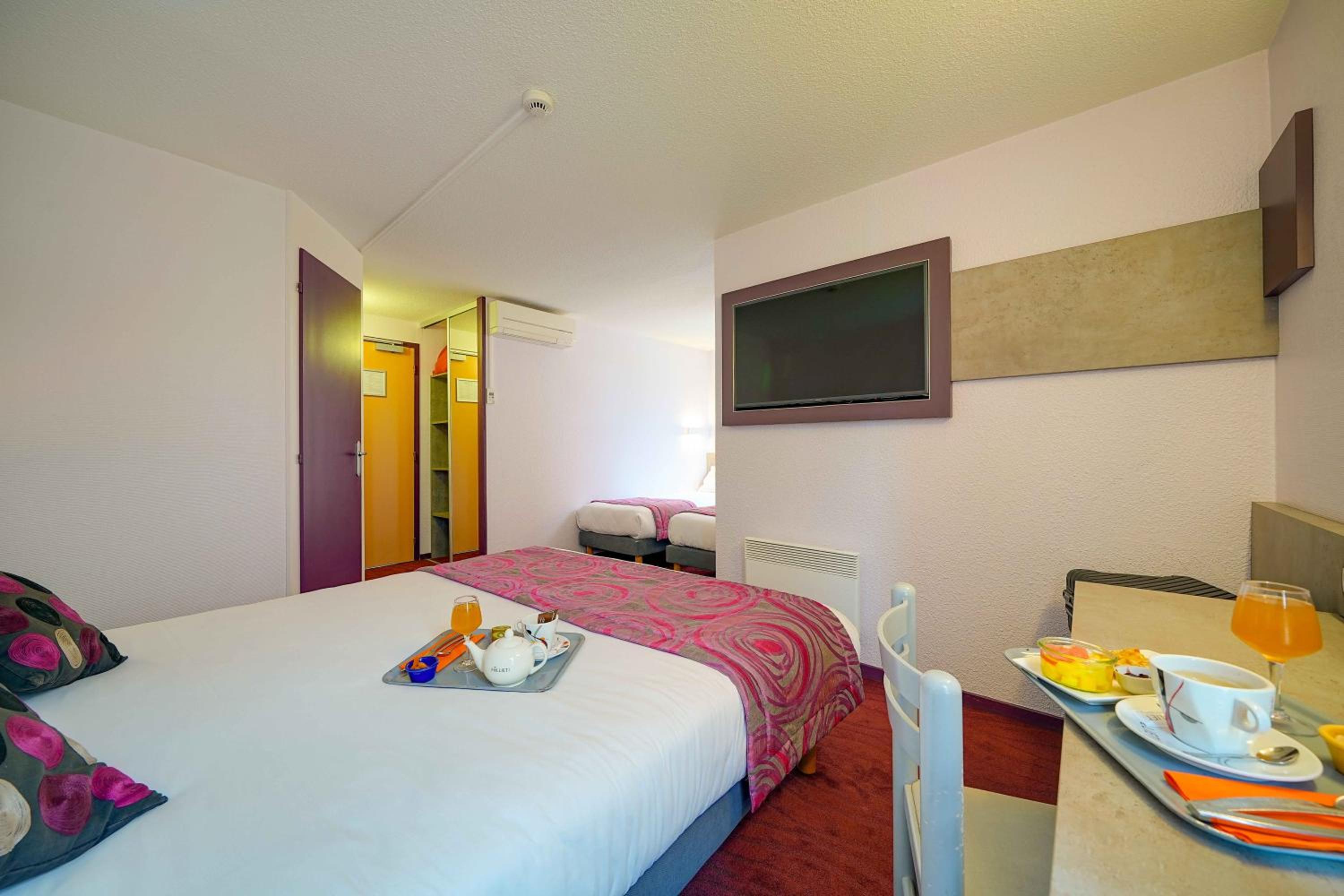 Quadruple Room - Photo 4