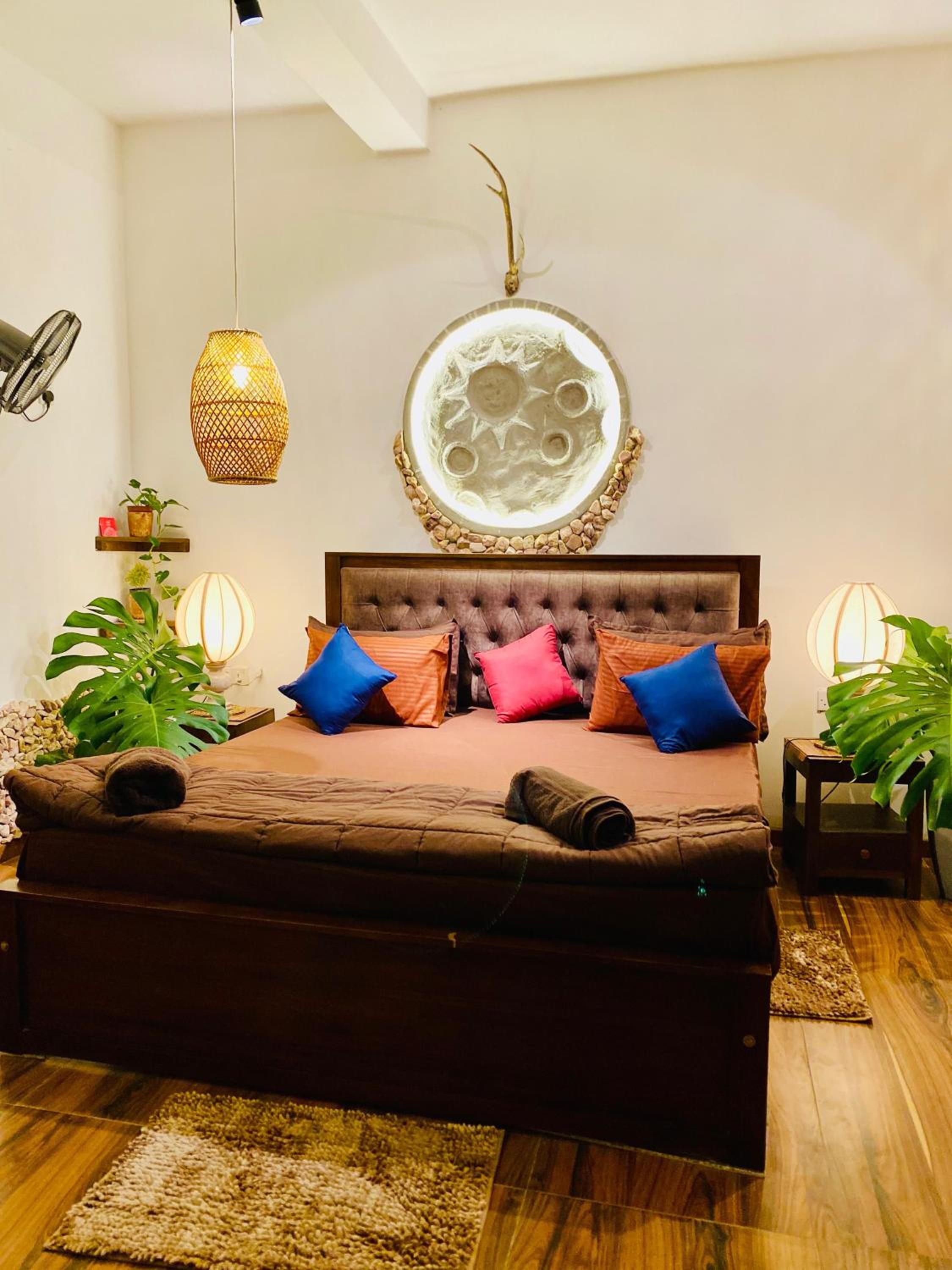 Deluxe Double Room with Balcony photo 3