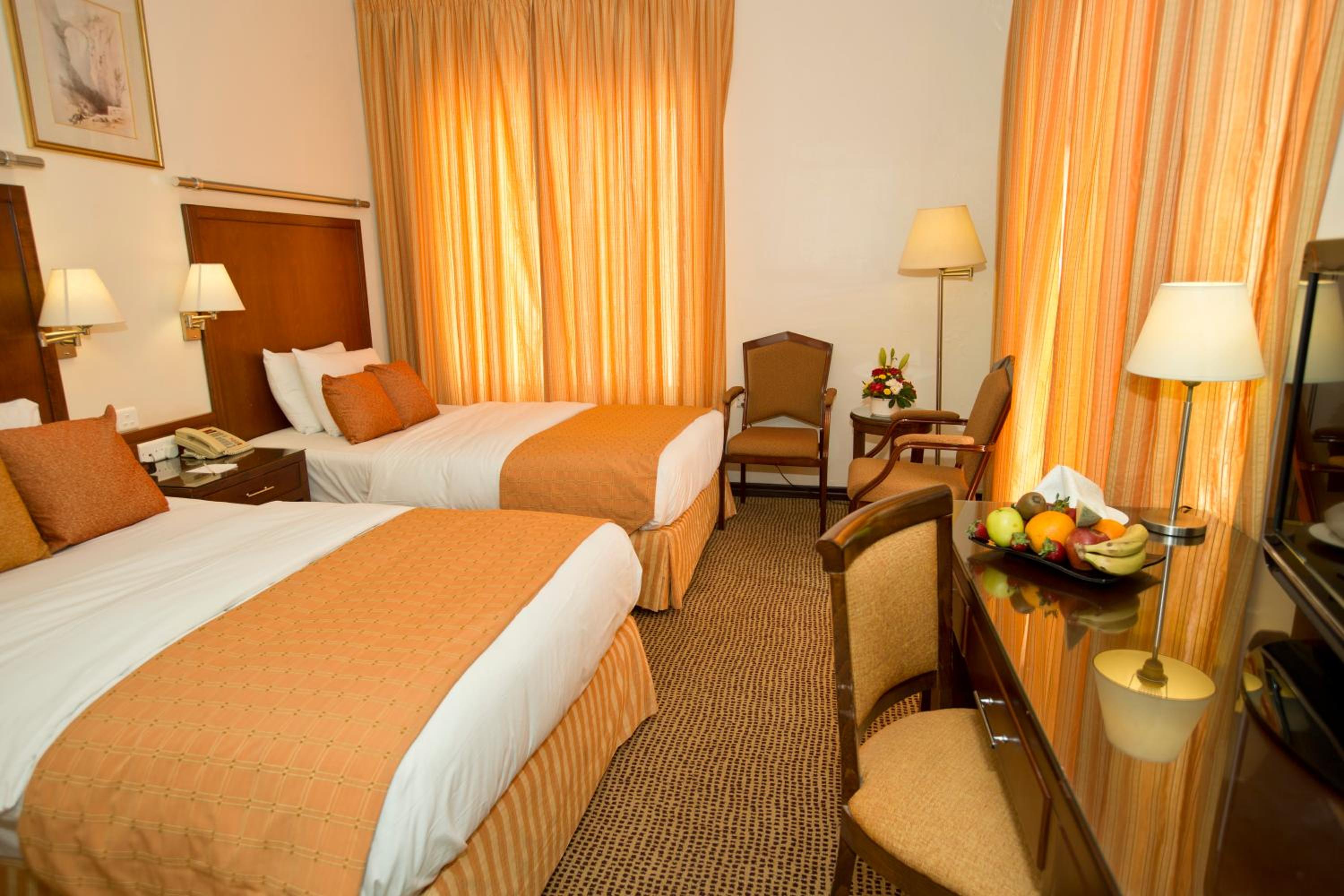 Twin Room - Photo 2