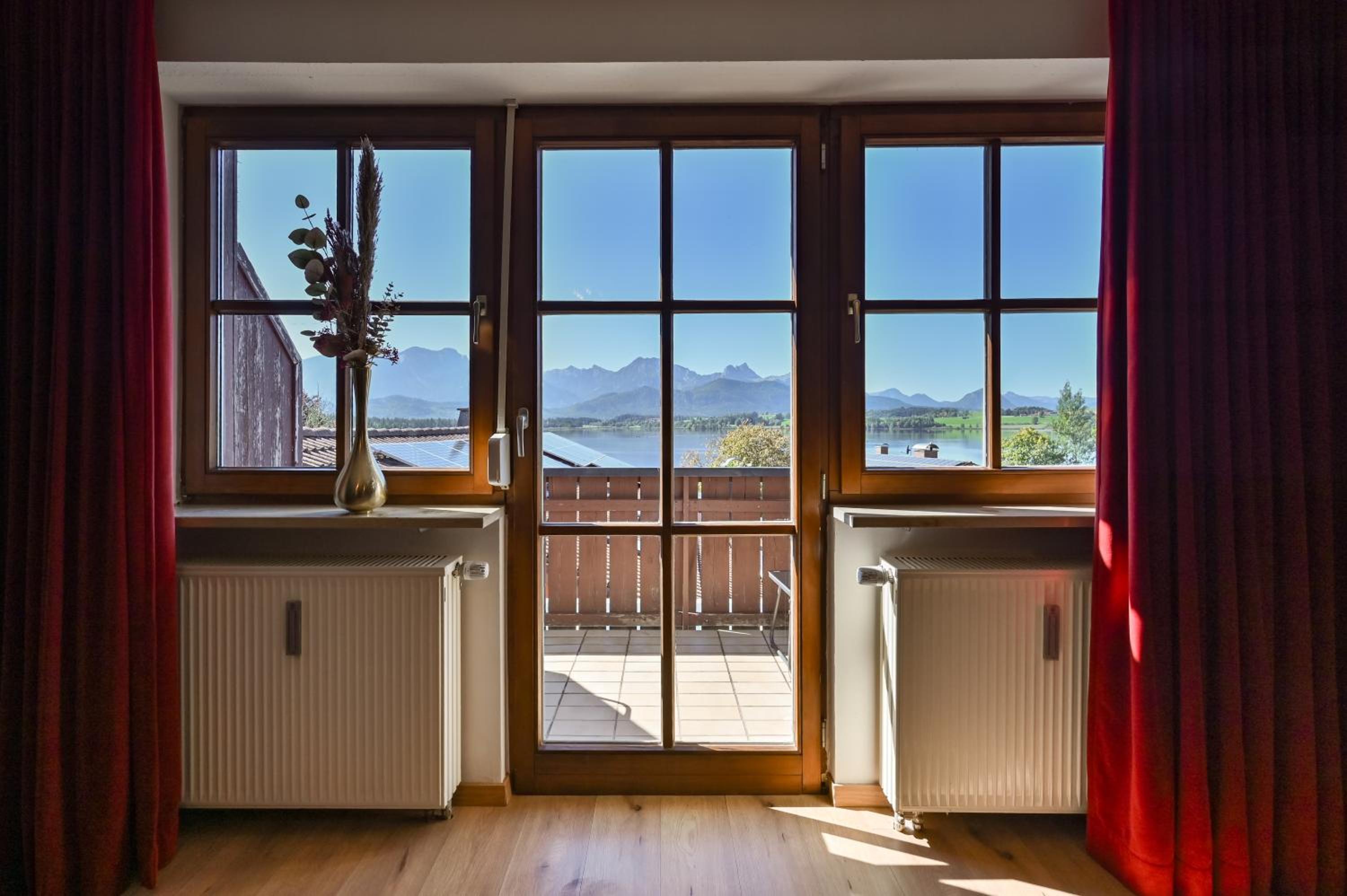 Apartment with View and Balcony