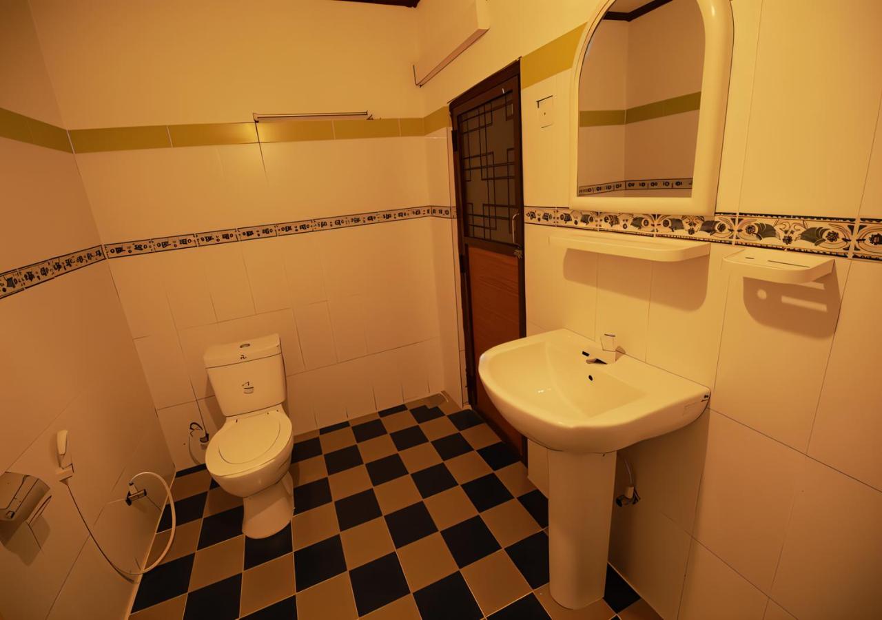 Triple Room with Private Bathroom photo 3