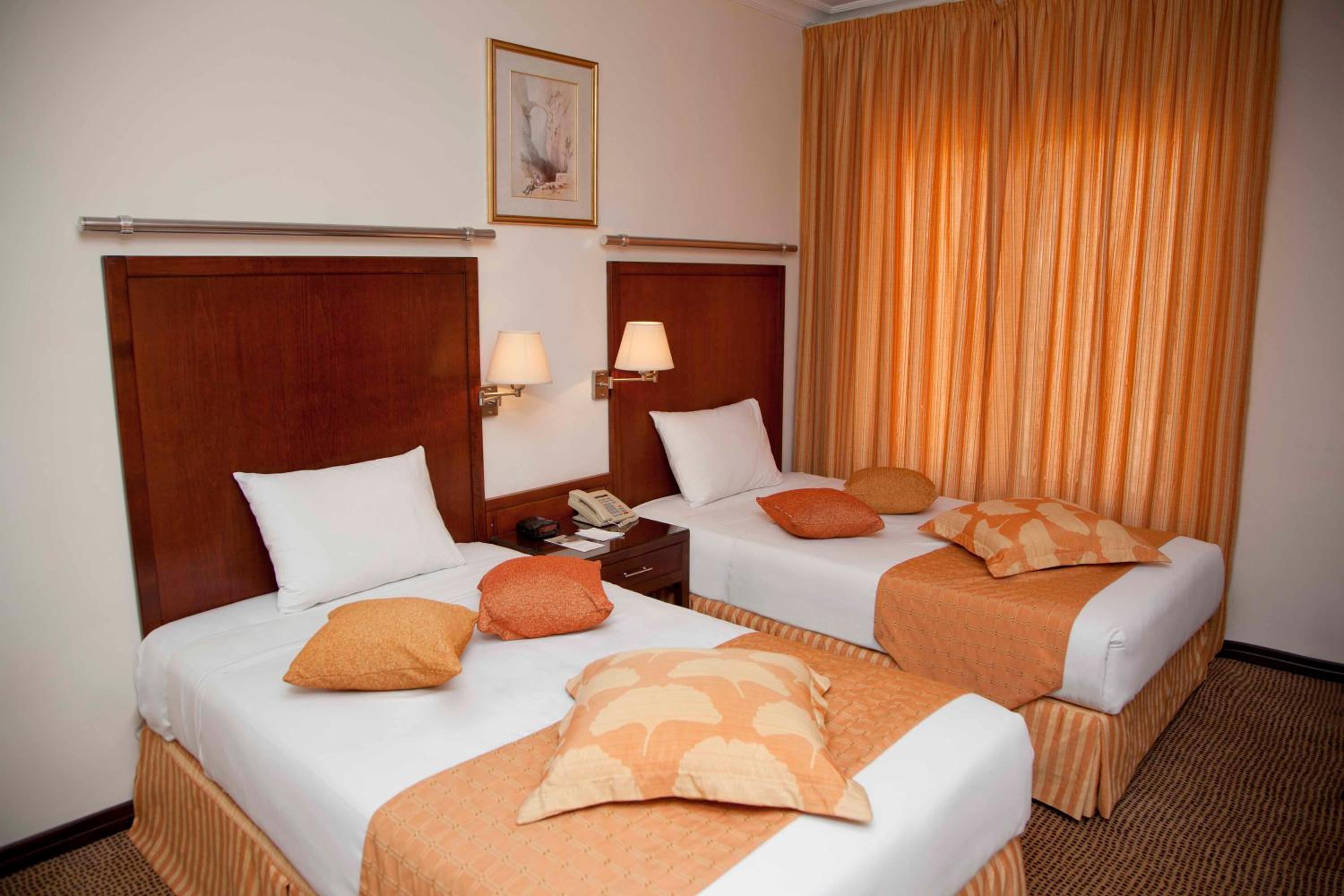 Twin Room - Photo 4