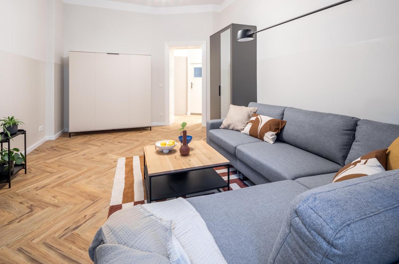 Five-Bedroom Apartment photo 1