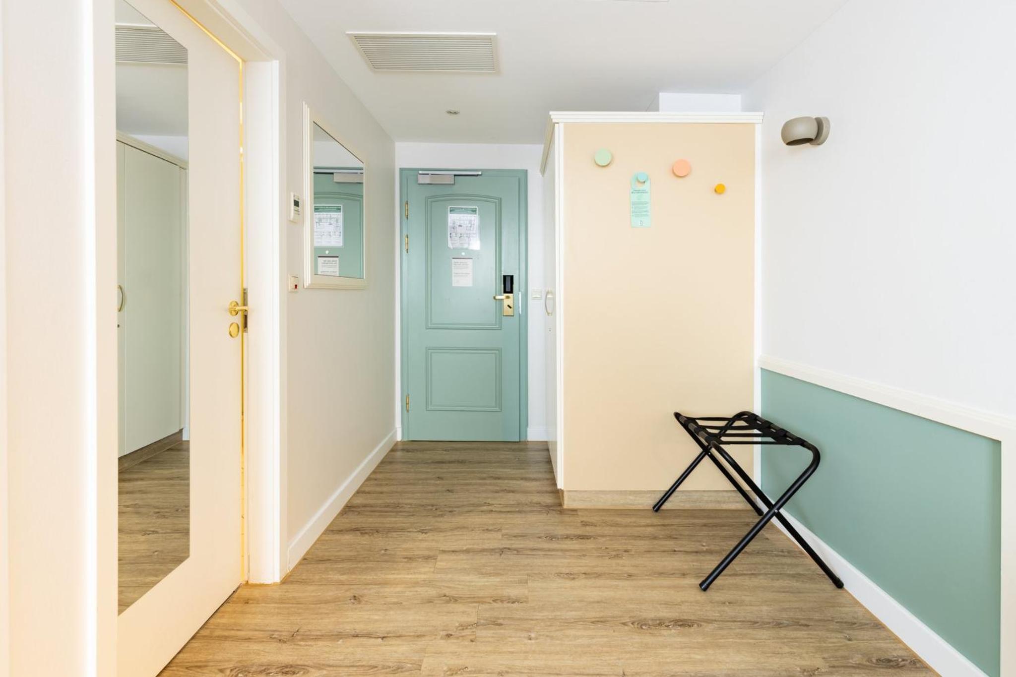 Standard Room with Two Single Beds photo 3