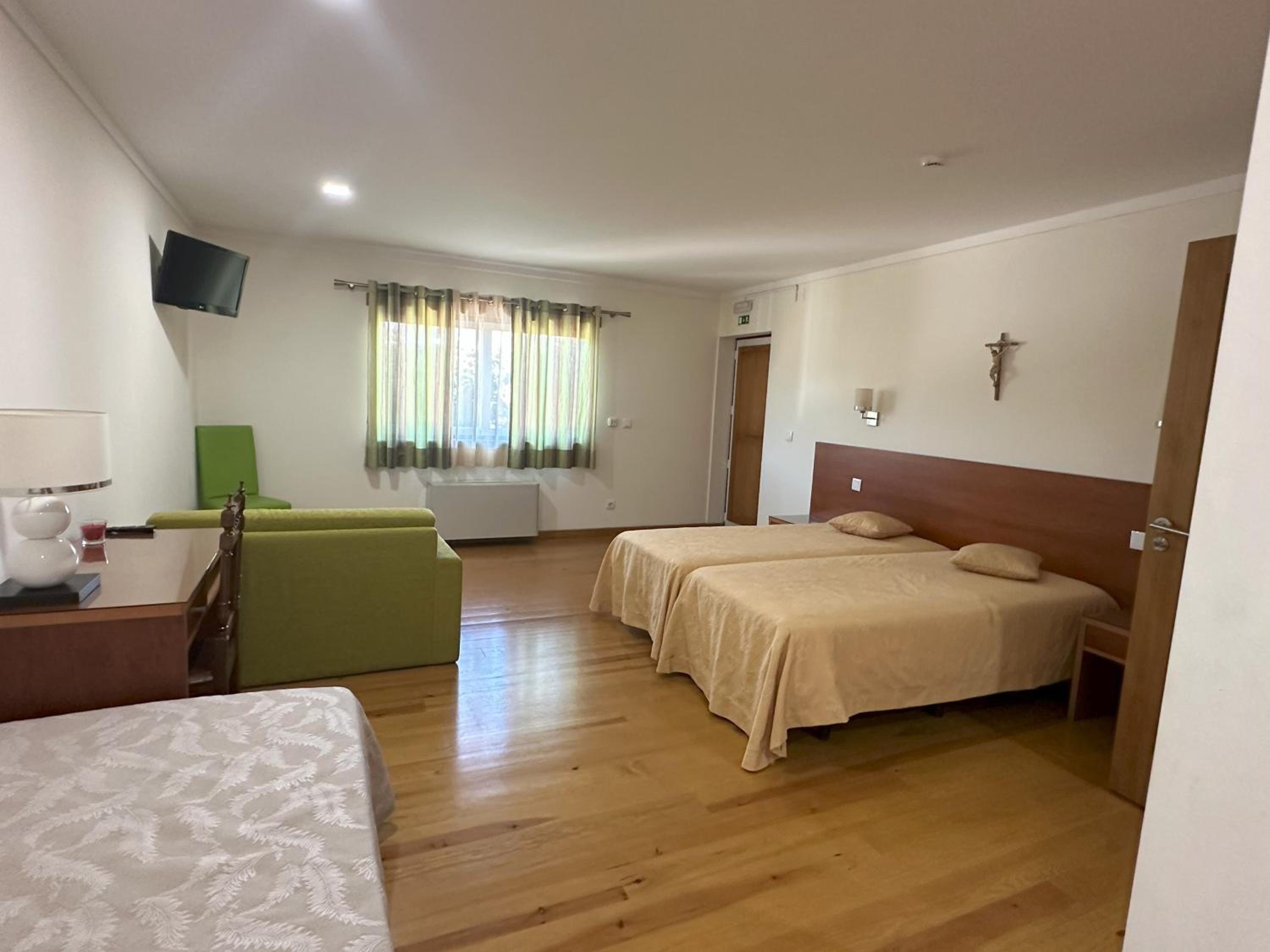 Triple Room photo 3
