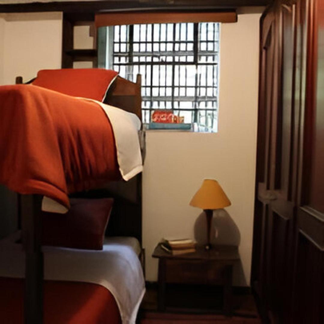 Budget Single Room photo 2