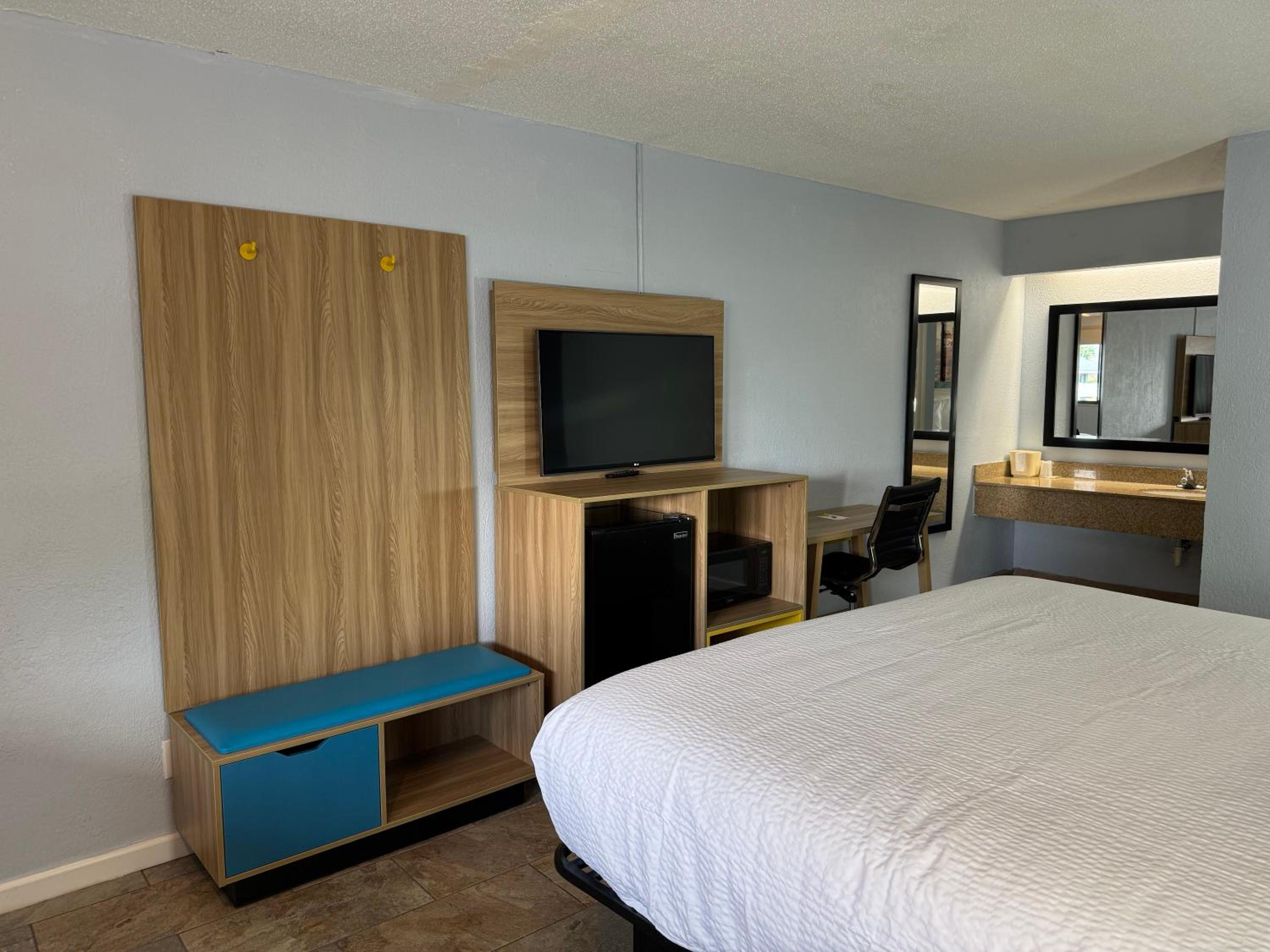 Days Inn by Wyndham Charlotte University, Kuva 3
