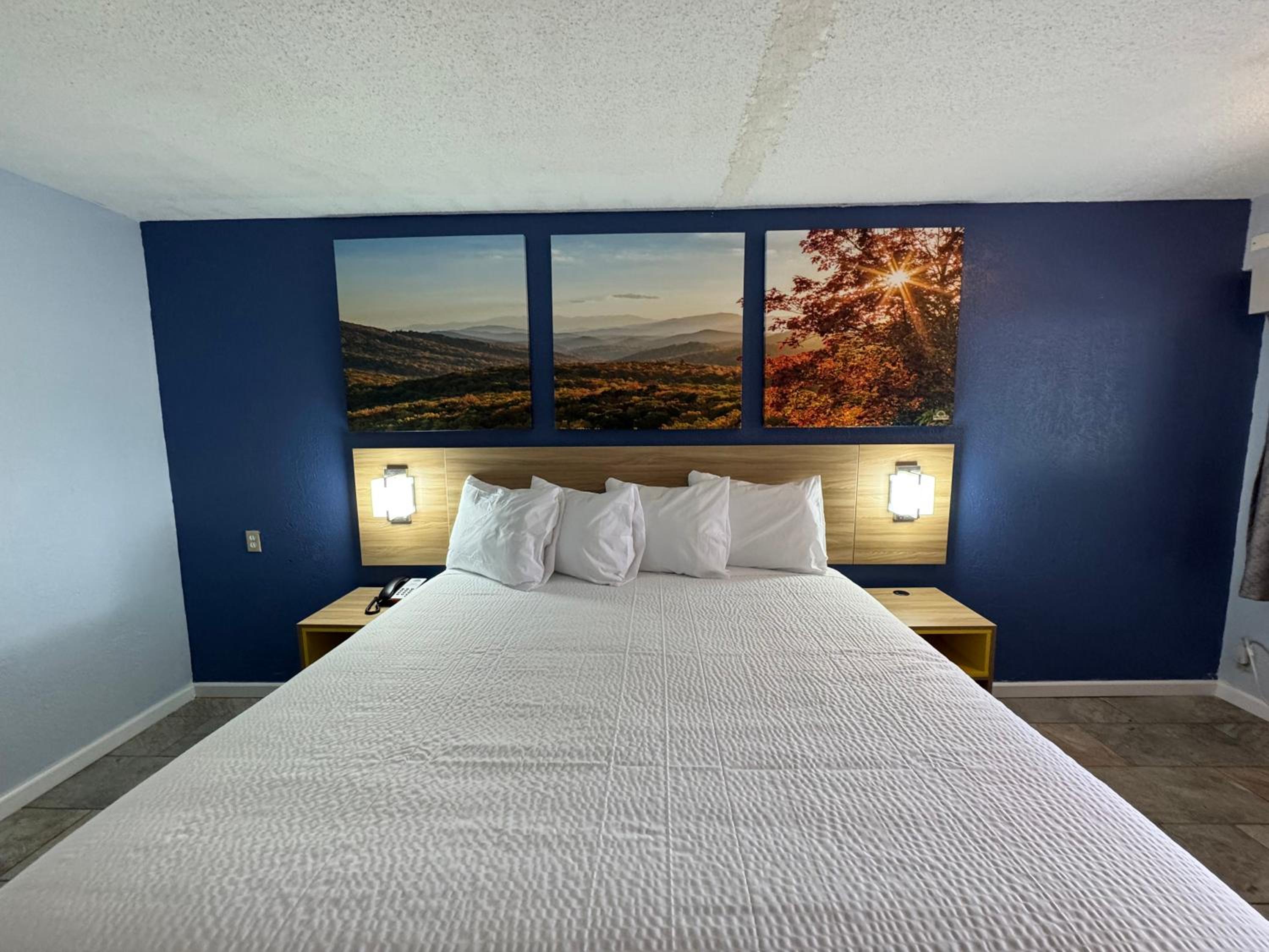 Days Inn by Wyndham Charlotte University, Kuva 5