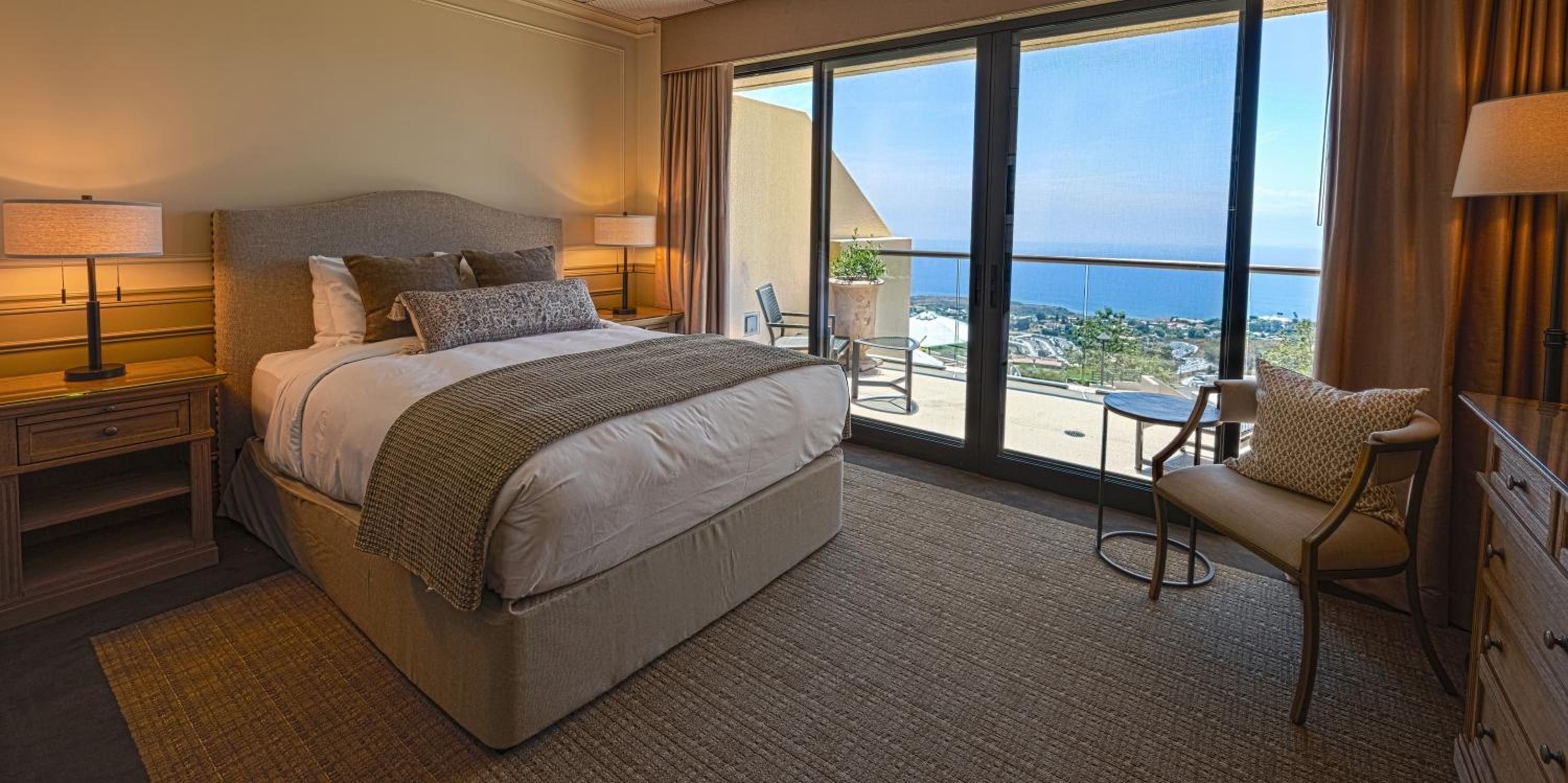 Premiere Ocean View Balcony photo 2