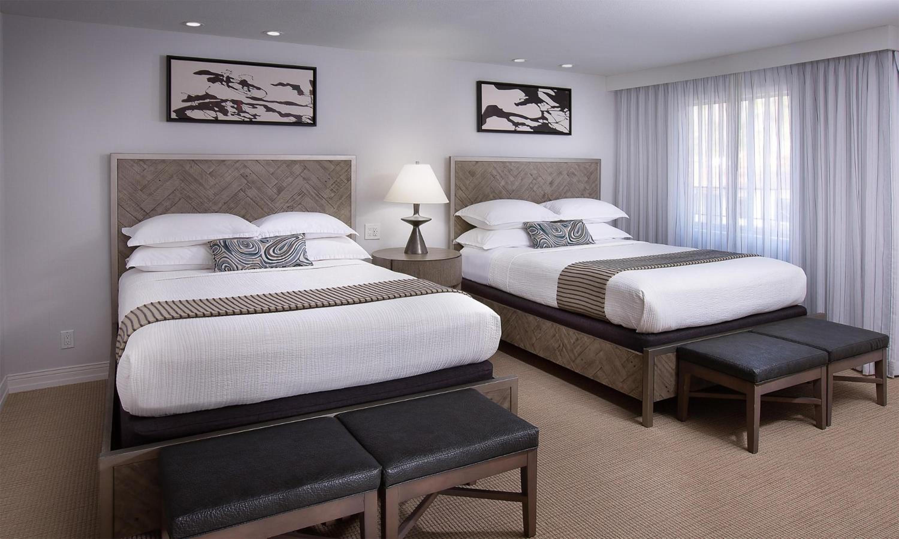 Three-Bedroom Suite - Photo 3