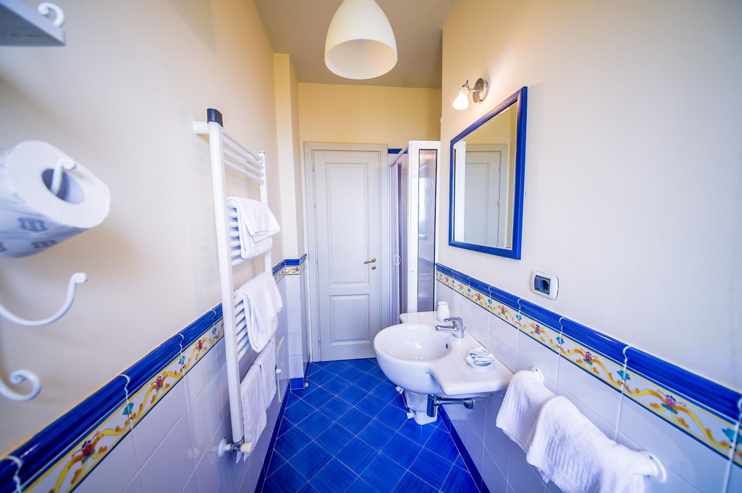 Double Room with Sea View photo 3