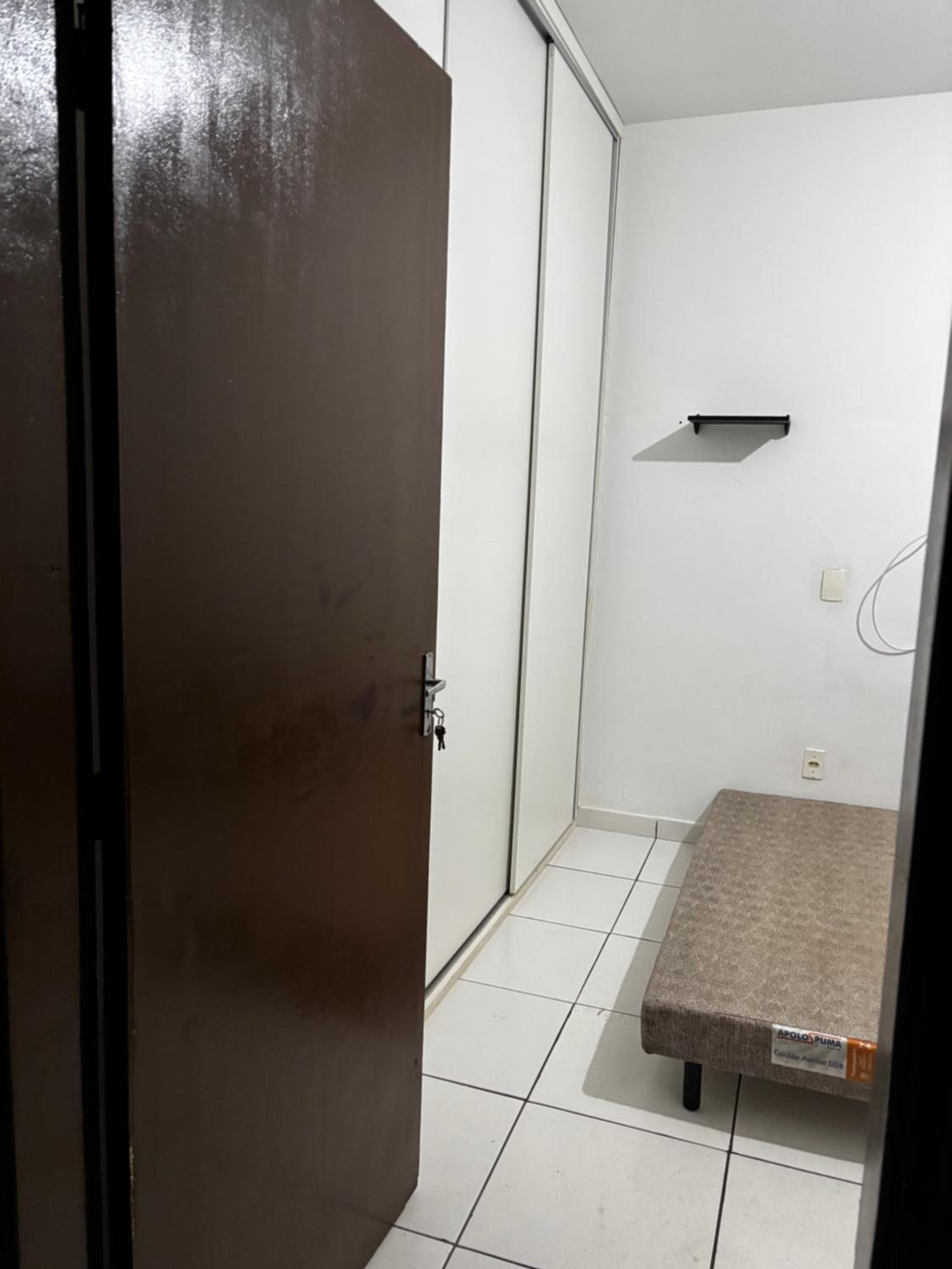 Double Room with Shared Bathroom photo 3