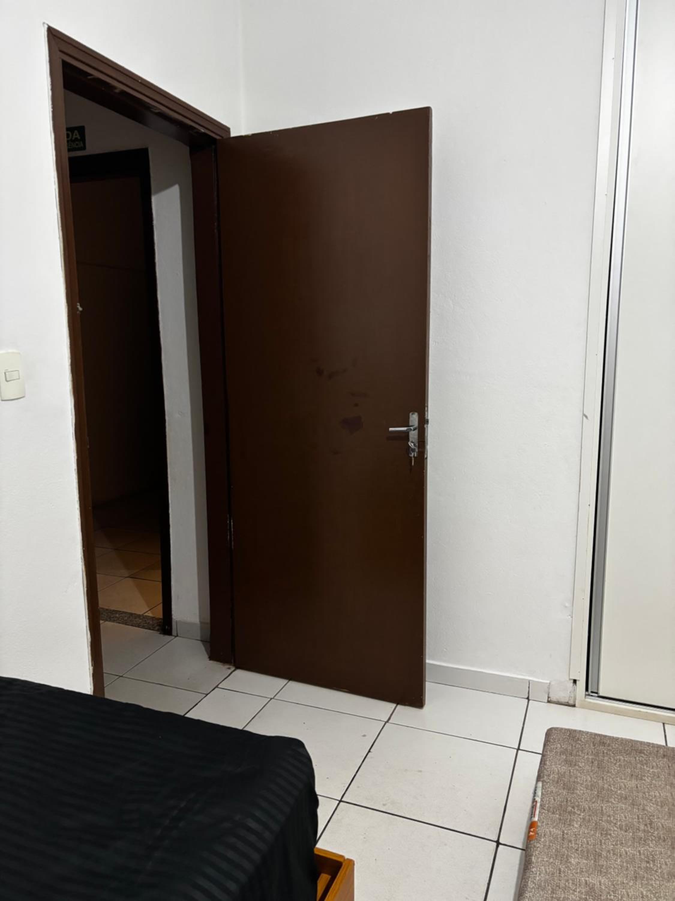 Double Room with Shared Bathroom photo 2
