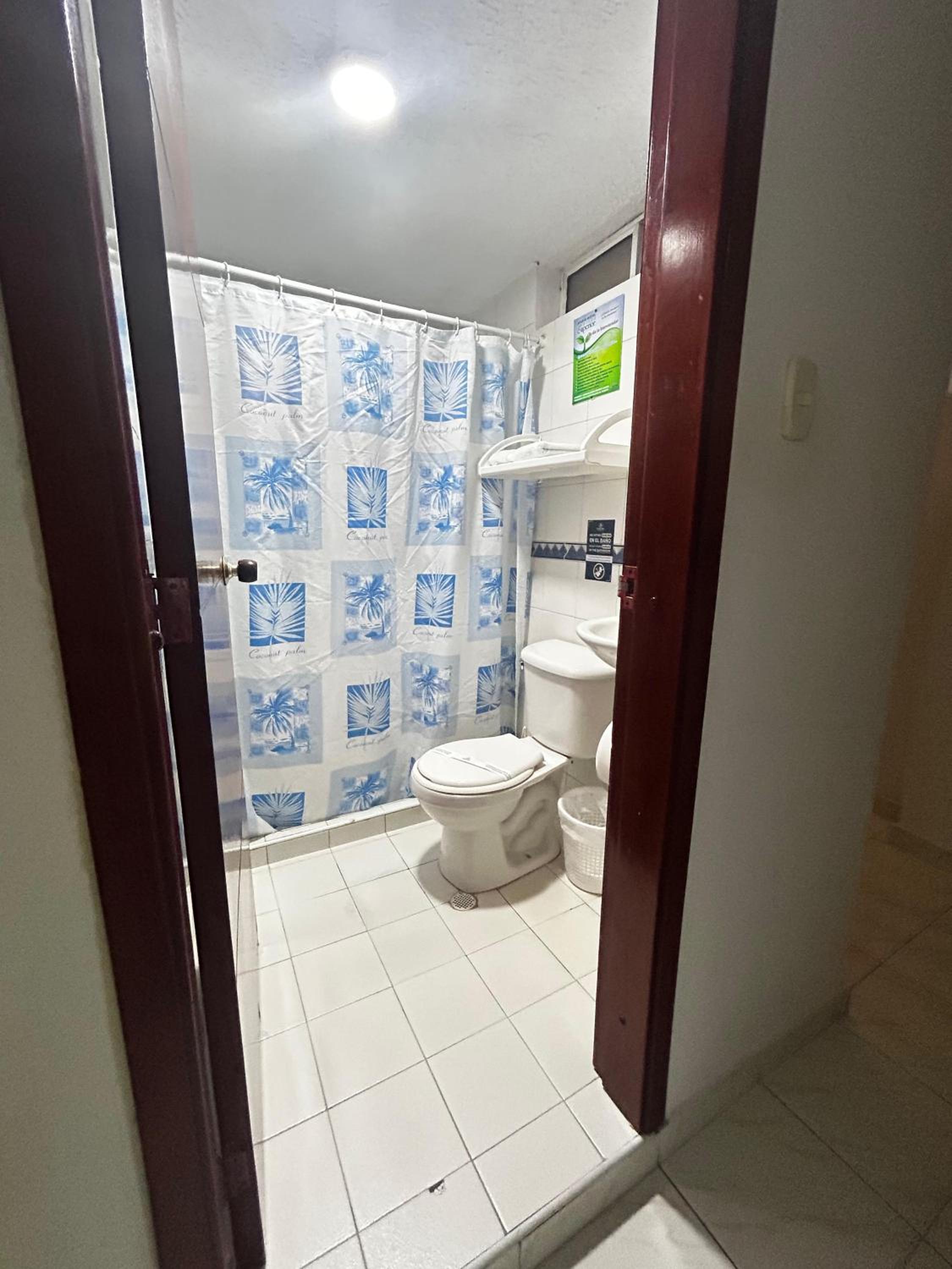 Double Room - Photo 8
