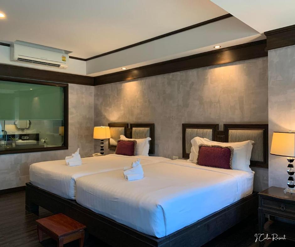 Deluxe Twin Room