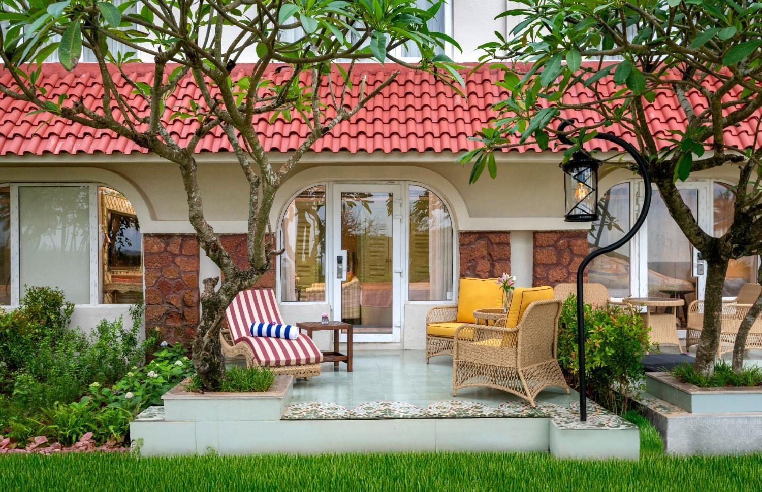 Luxury Room Garden View with Sitout - 15% Discount on Food & Beverages, SPA