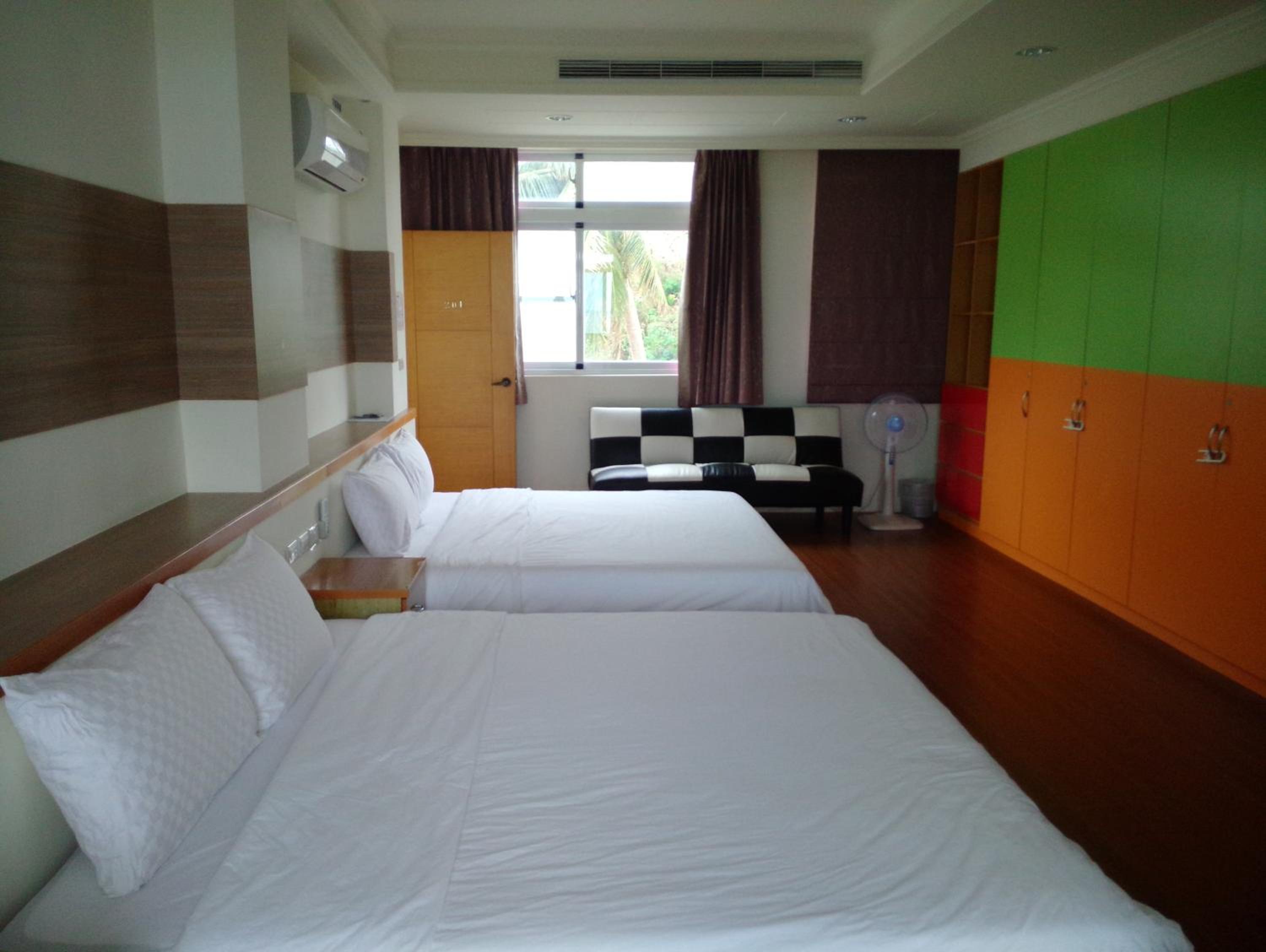Quadruple Room with Sea View photo 2