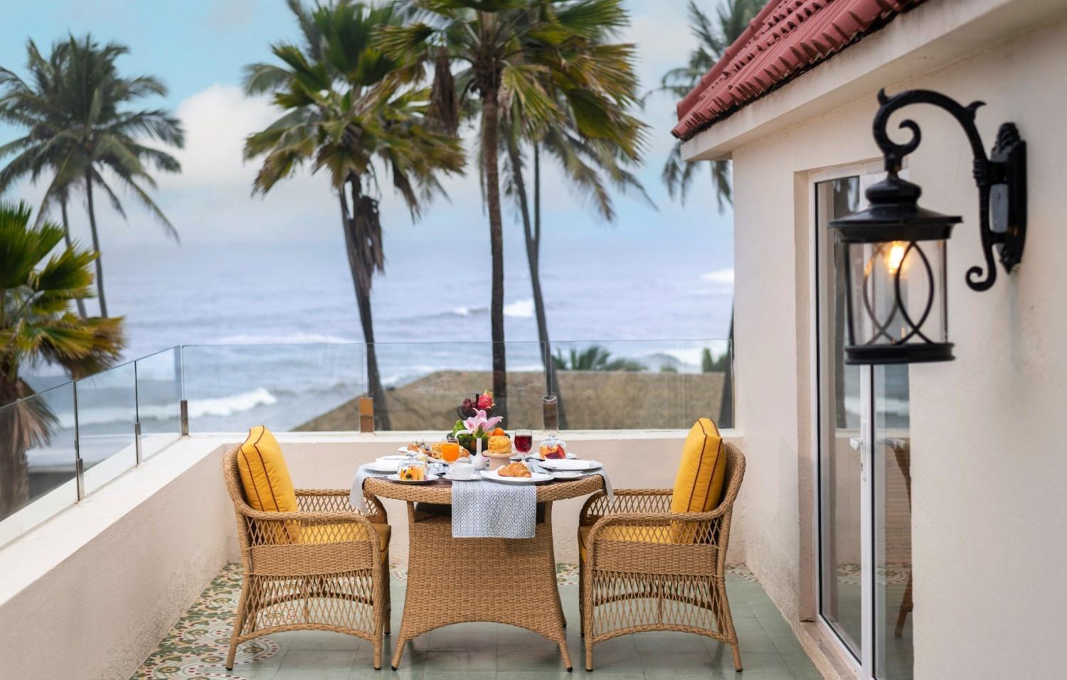 Luxury Sea View Suite - - 15% Discount on Food & Beverages, SPA