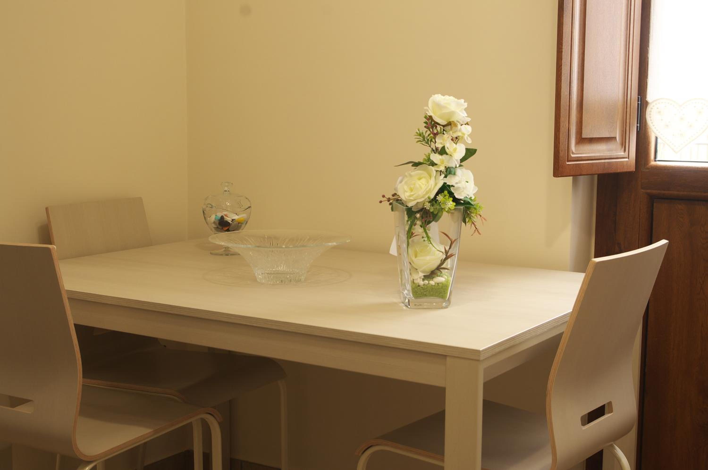 Family Room With Private Bathroom photo 3